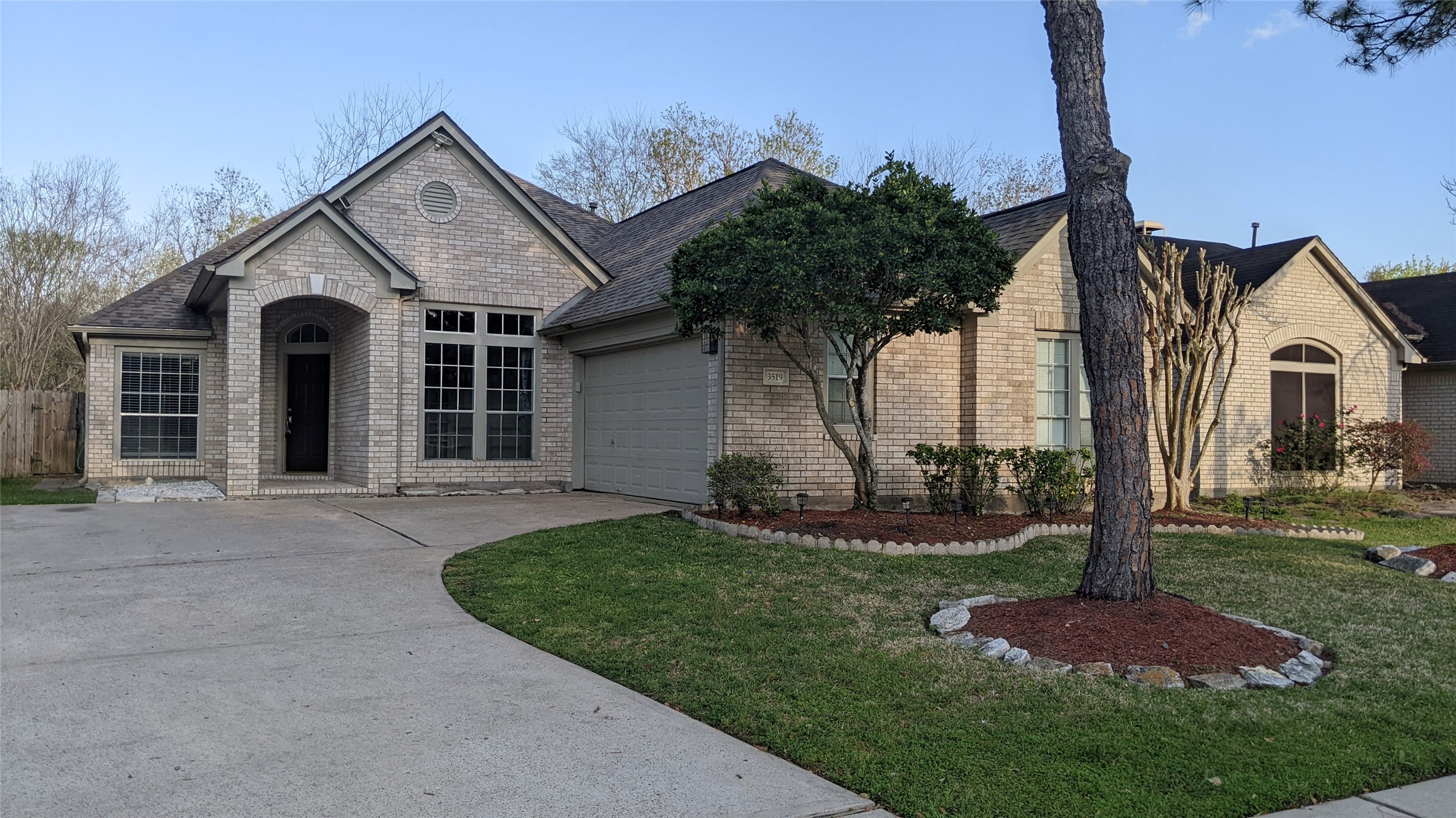 3519 Deerbrook Court Property Photo 1