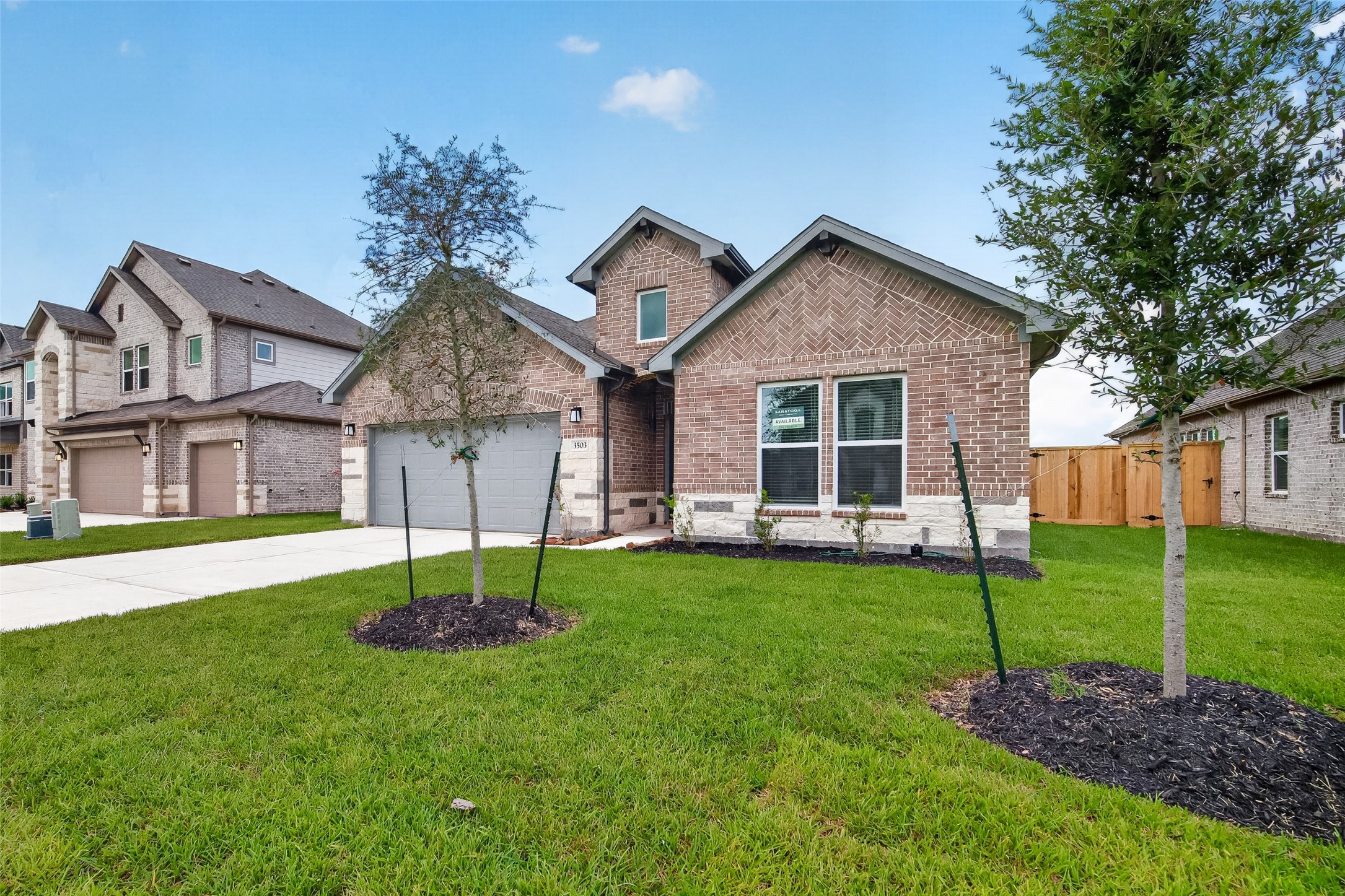 3503 Sago Palm Dr Property Photo 3