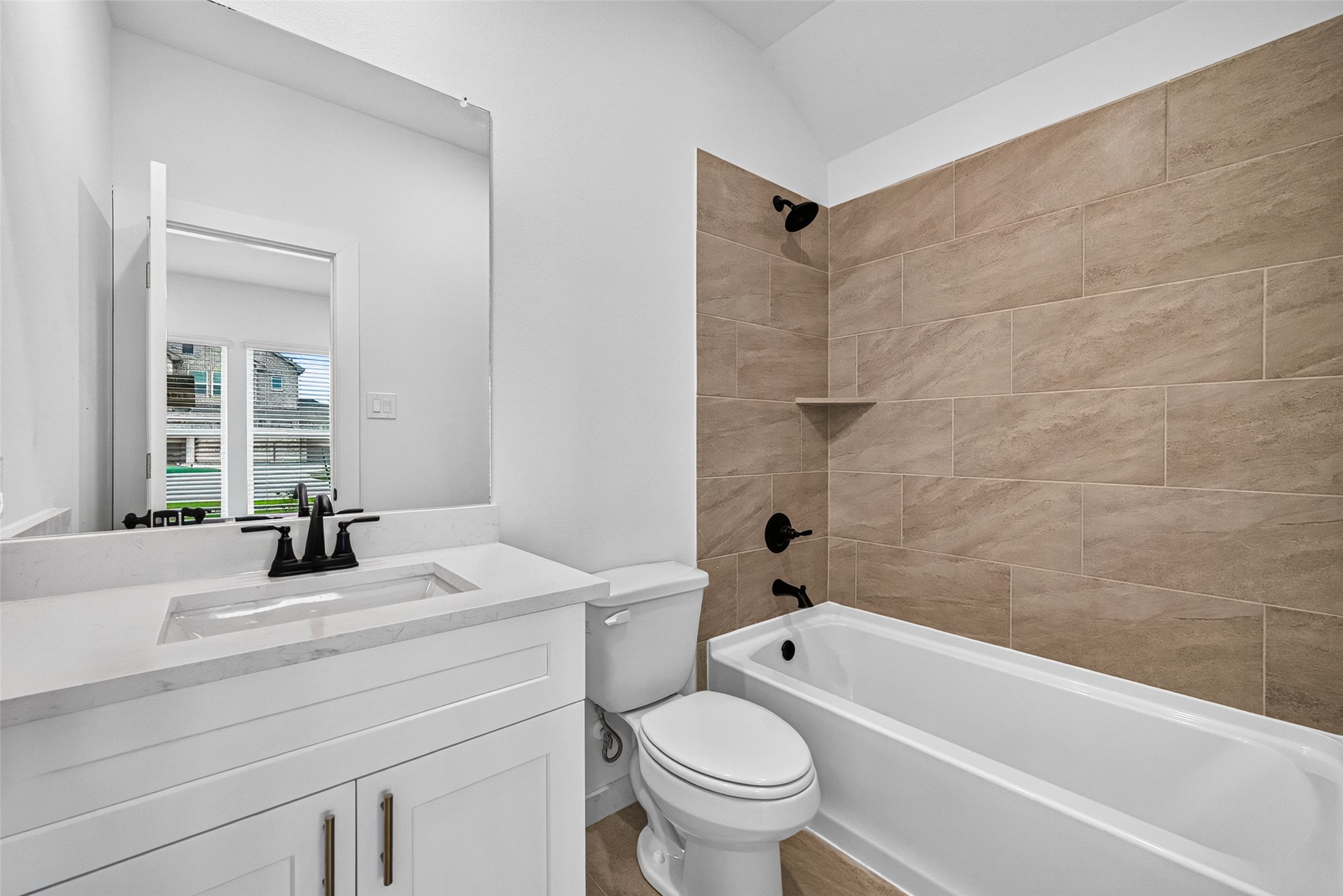 3503 Sago Palm Dr Property Photo 30