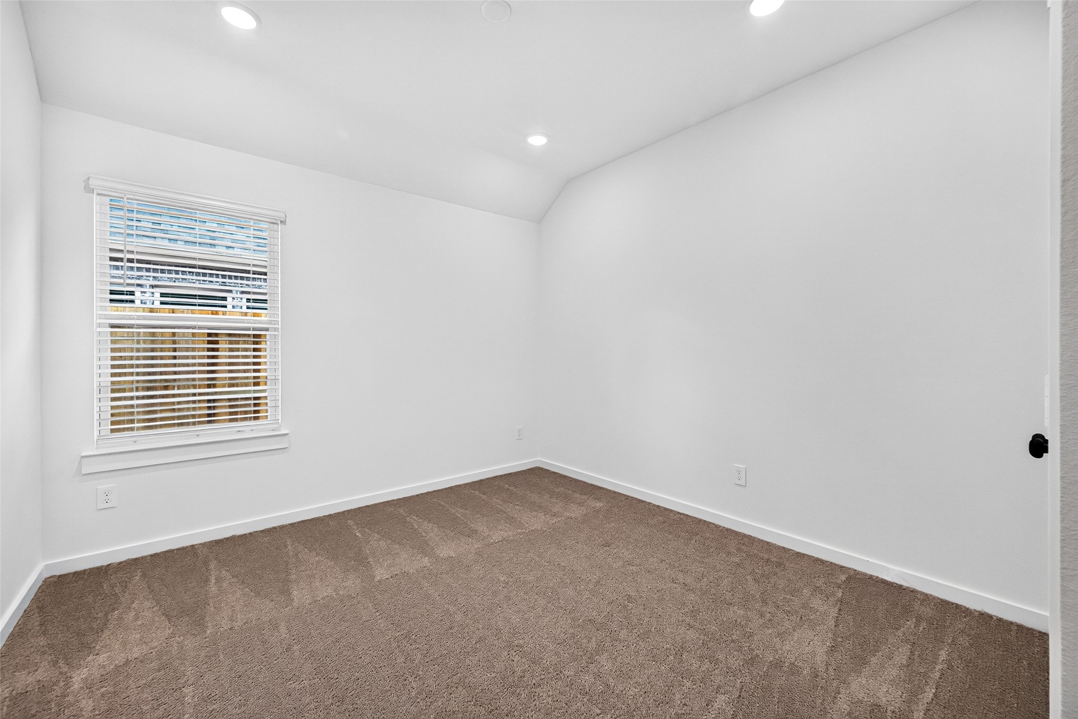 3503 Sago Palm Dr Property Photo 31