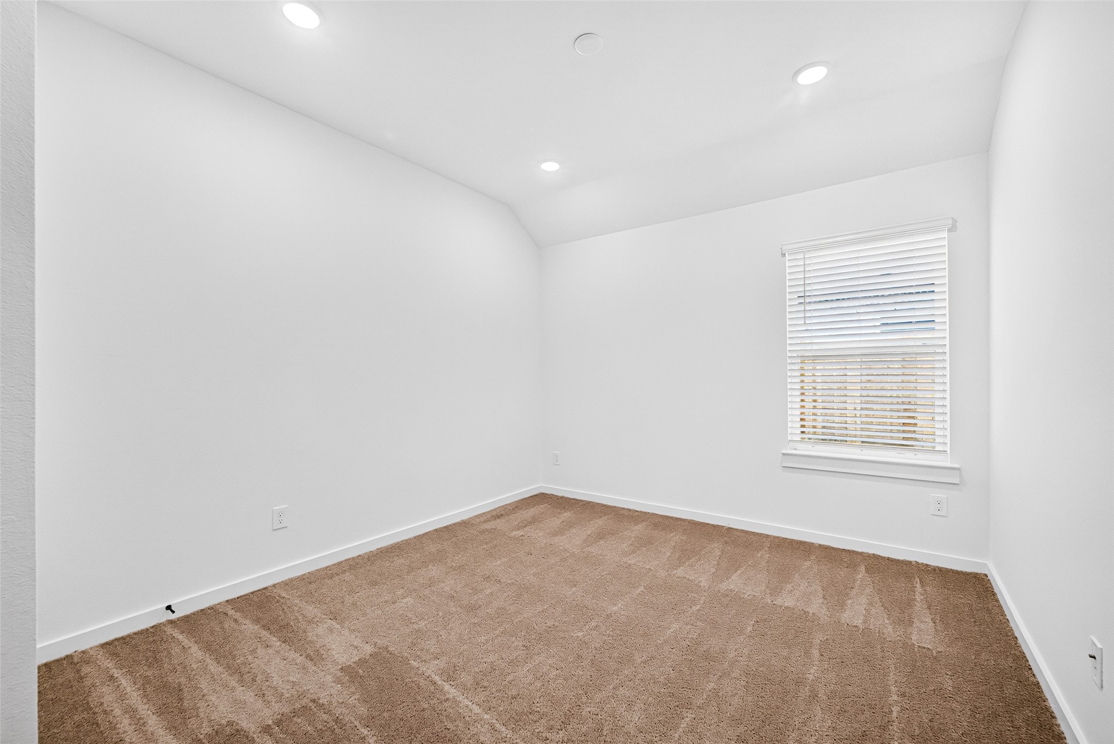 3503 Sago Palm Dr Property Photo 34
