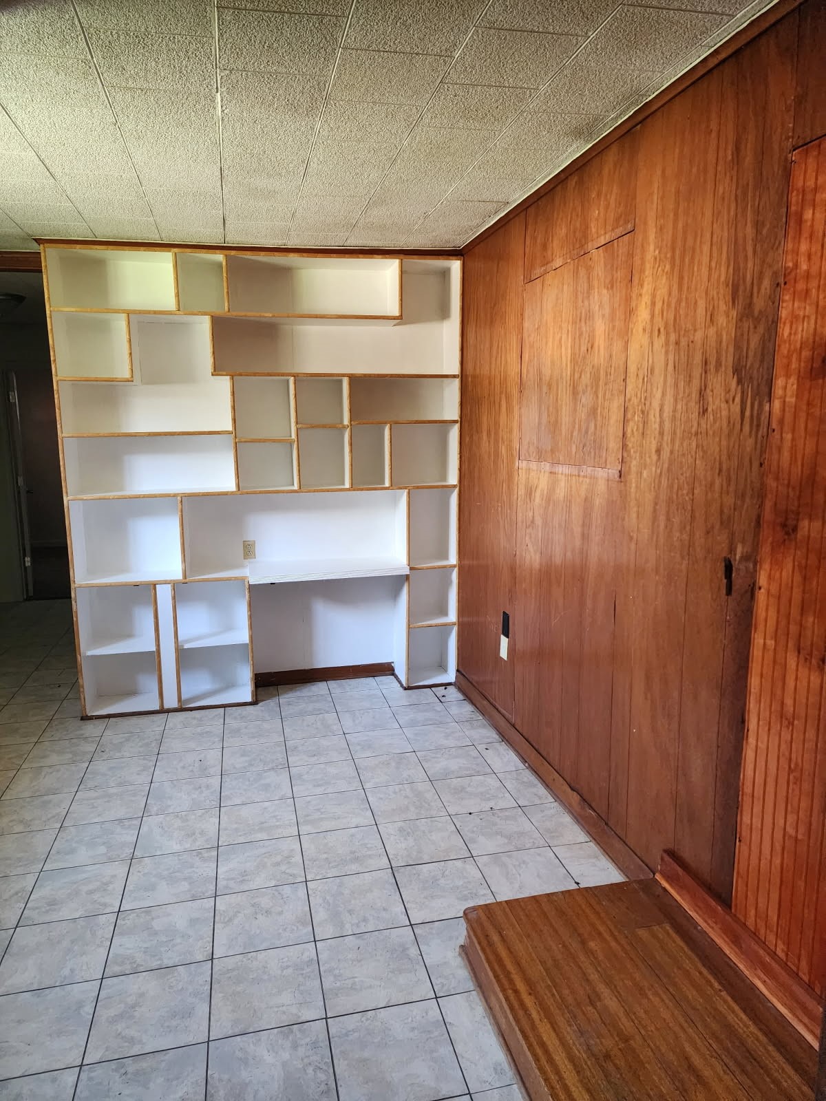 2930 Danforth Dr Property Photo 4
