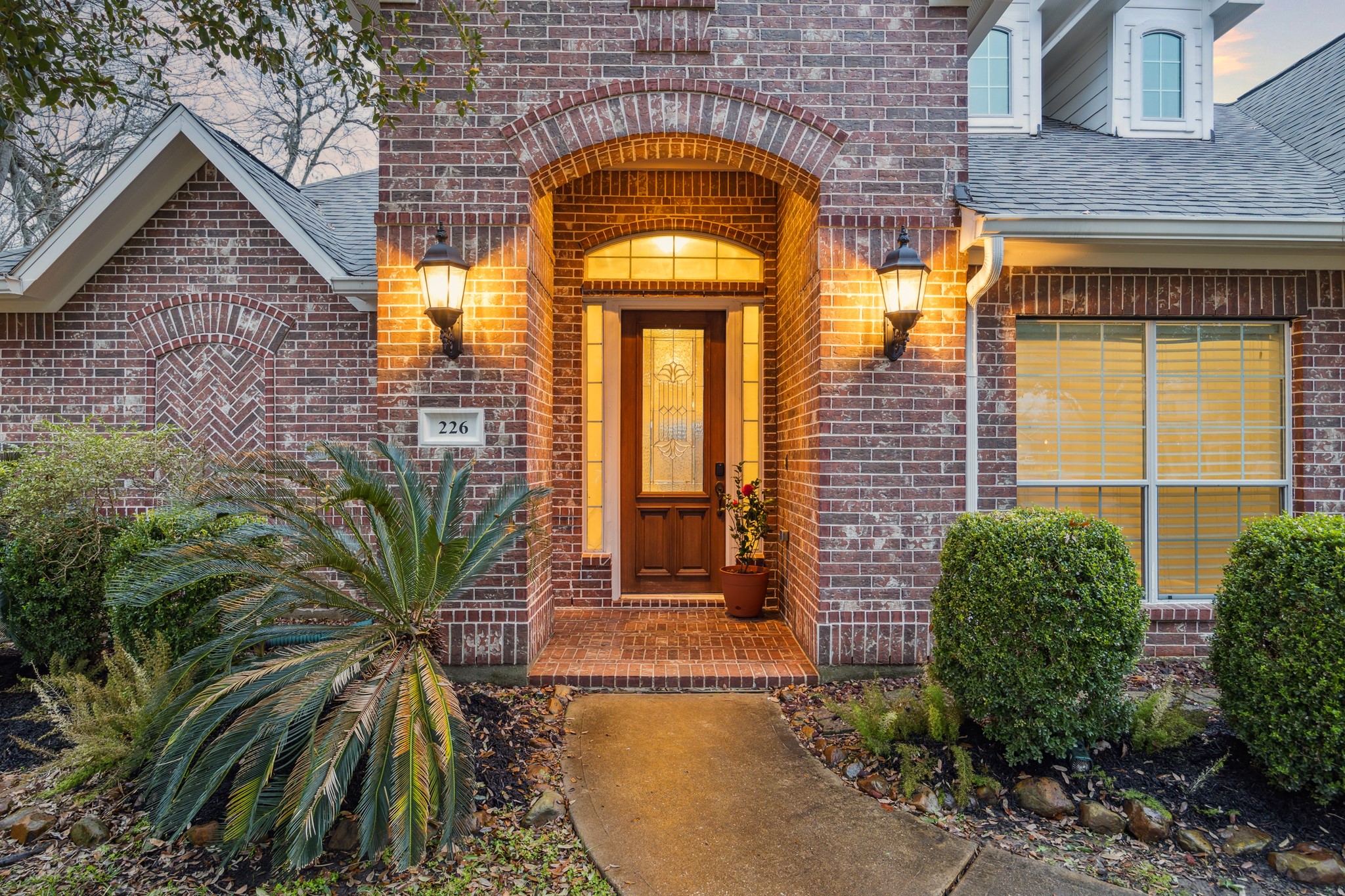 226 Jade Pointe Property Photo 5