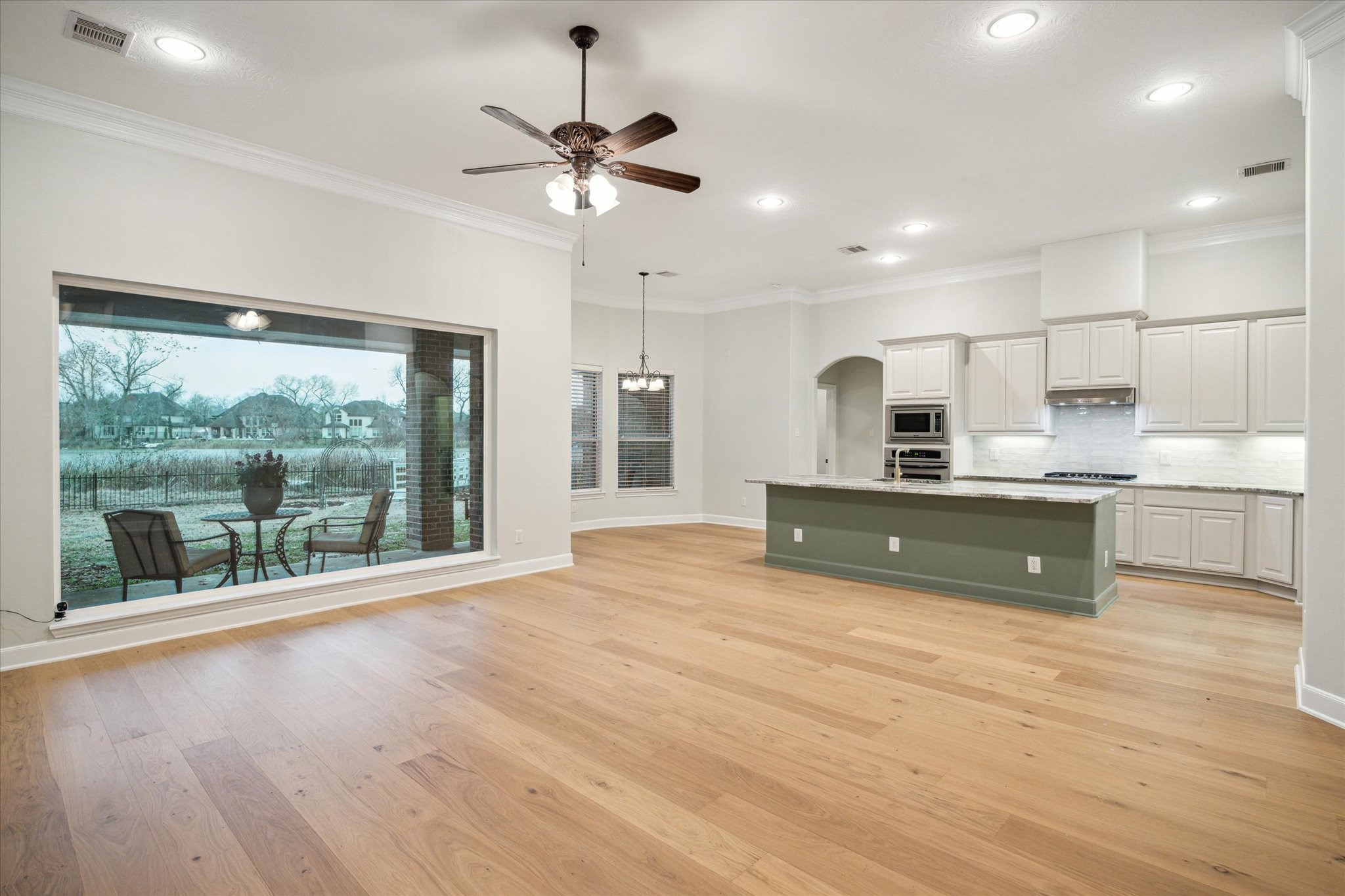 226 Jade Pointe Property Photo 14