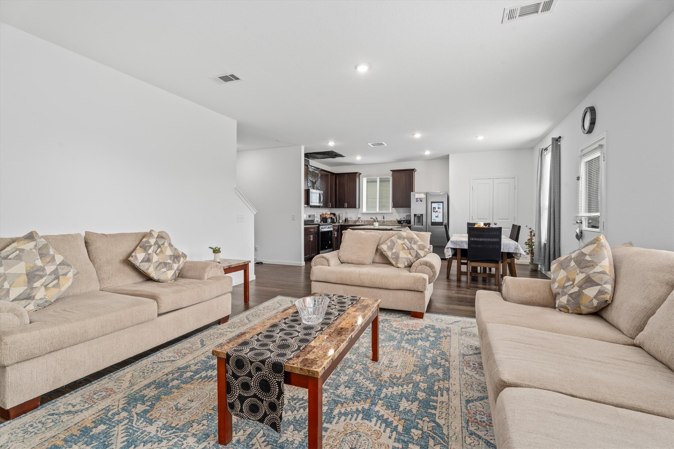 5826 Finely Run Street Property Photo 13