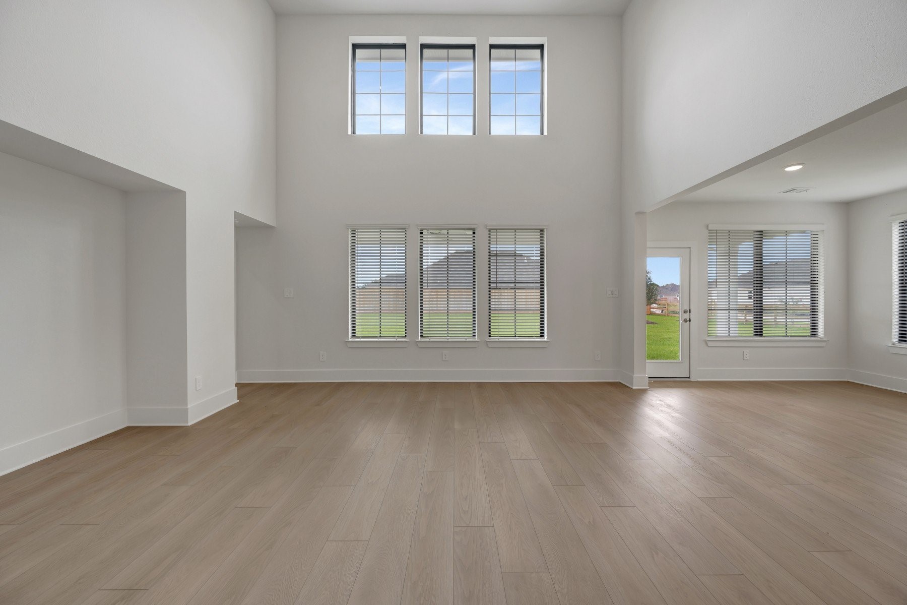 16624 Gaines Glen Lane Property Photo 39