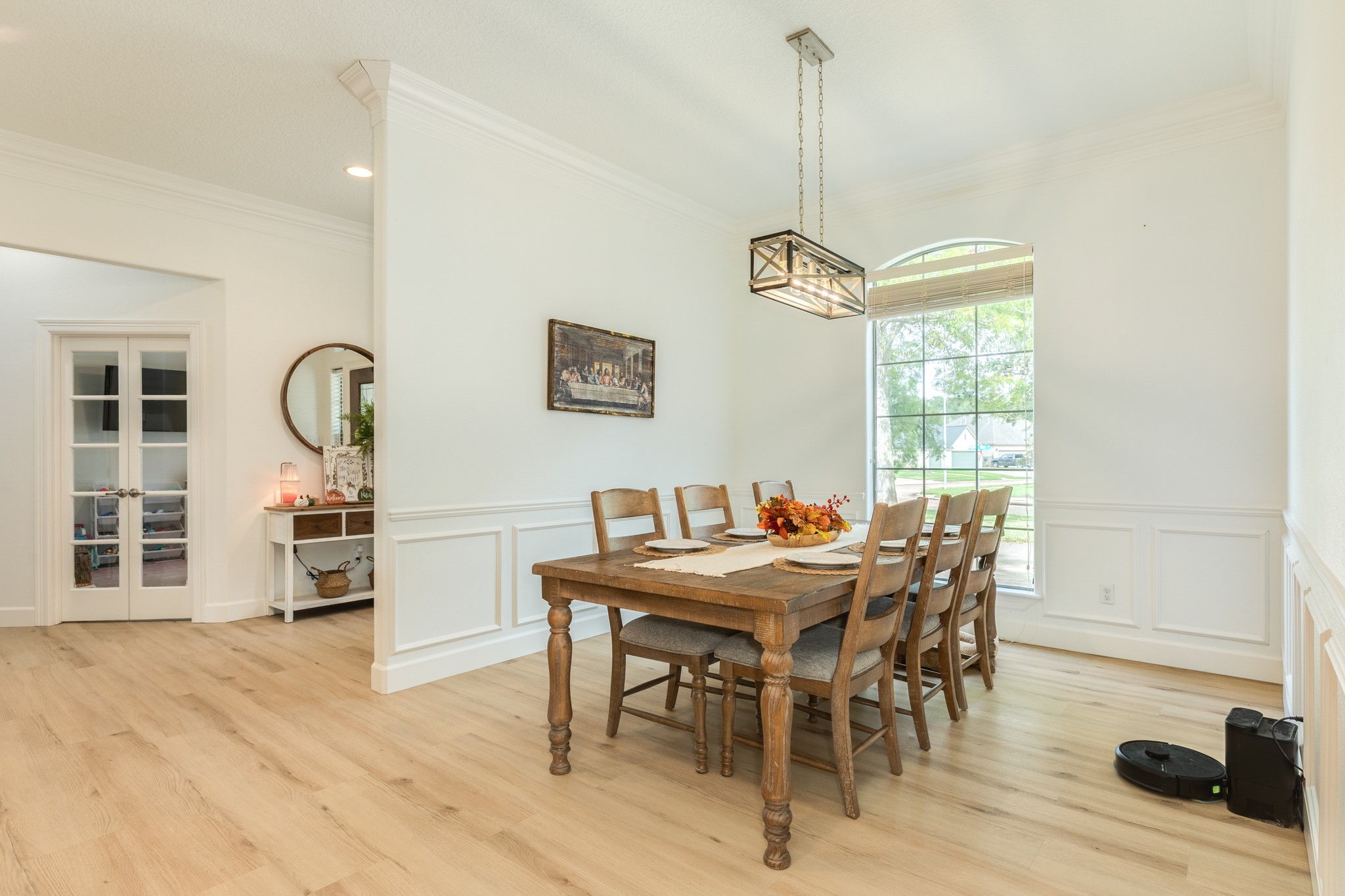 52 English Oak Court Property Photo 8