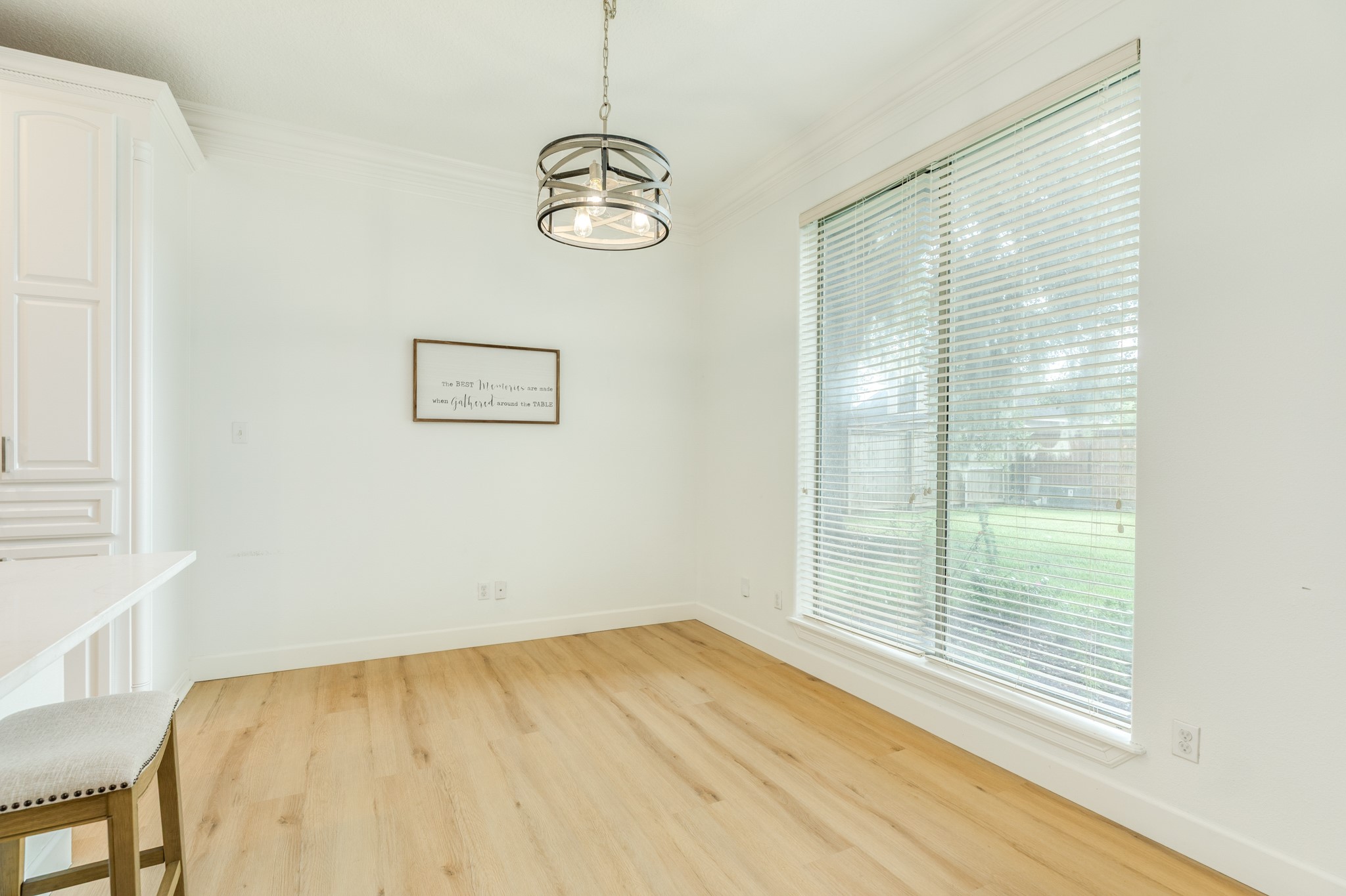 52 English Oak Court Property Photo 21