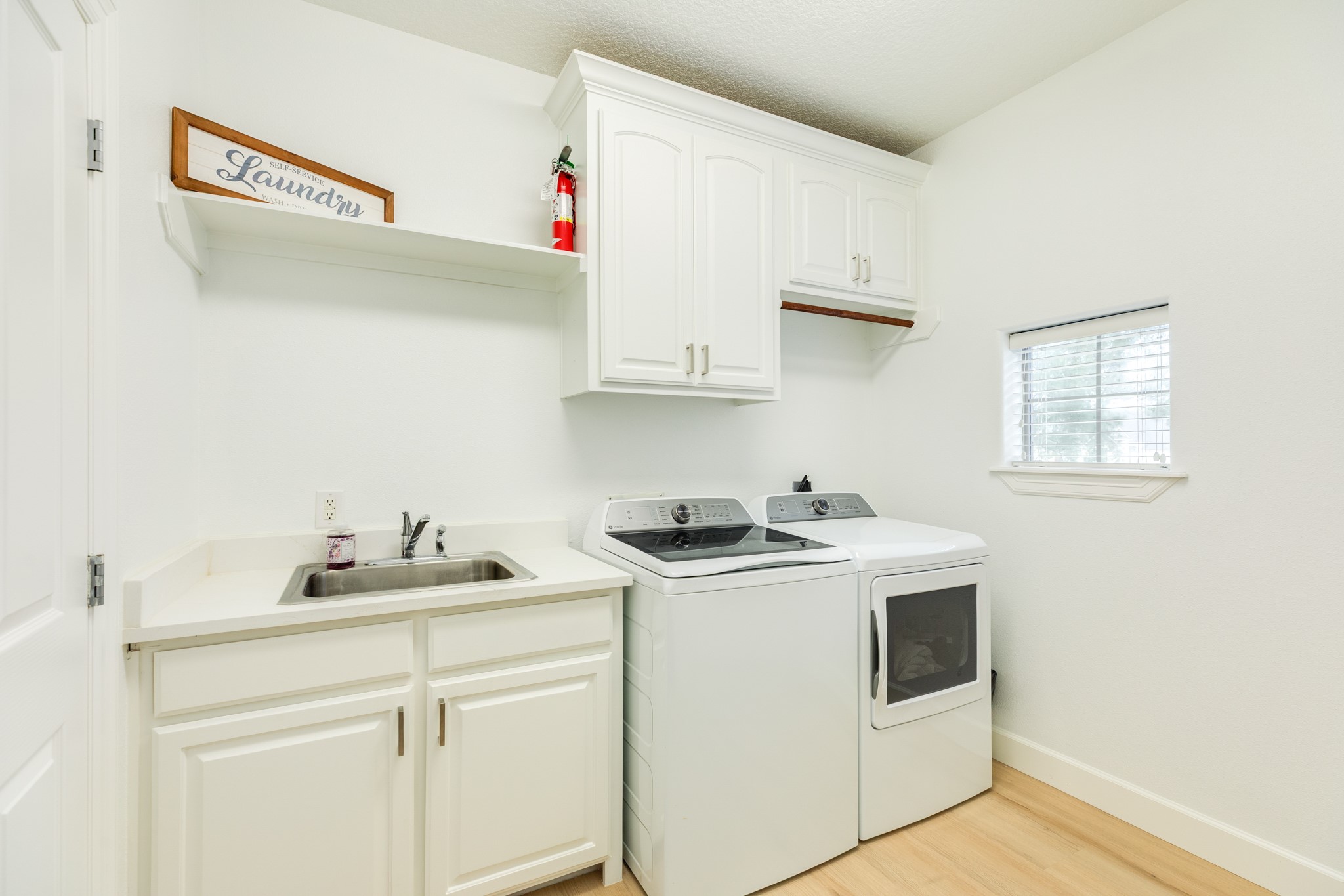 52 English Oak Court Property Photo 29