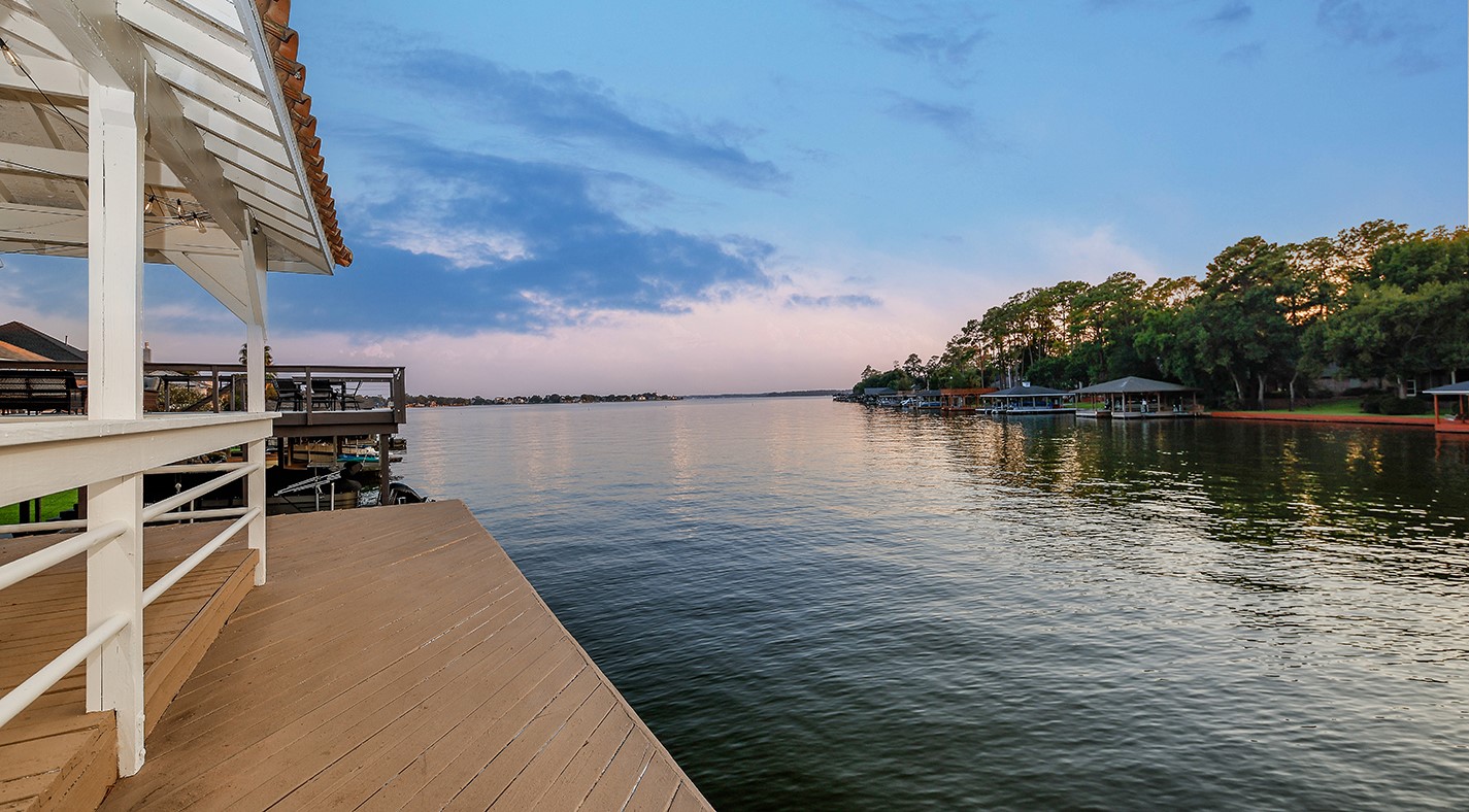 12412 Lake Vista Drive Property Photo 47