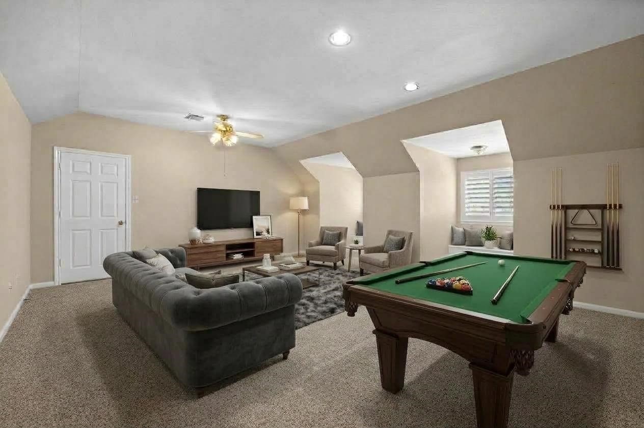 24202 Falcon Point Drive Property Photo 13