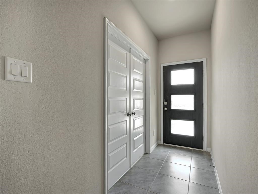 2223 Cherryvale Drive Property Photo 3