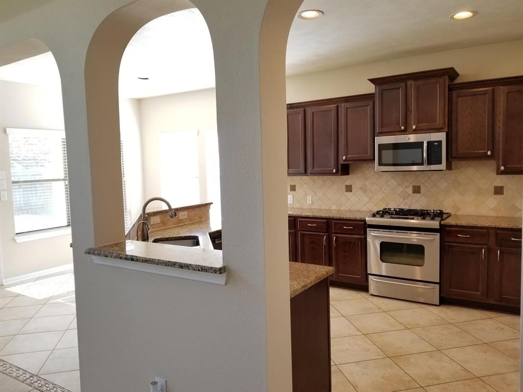 25406 Archdale Court Property Photo 13