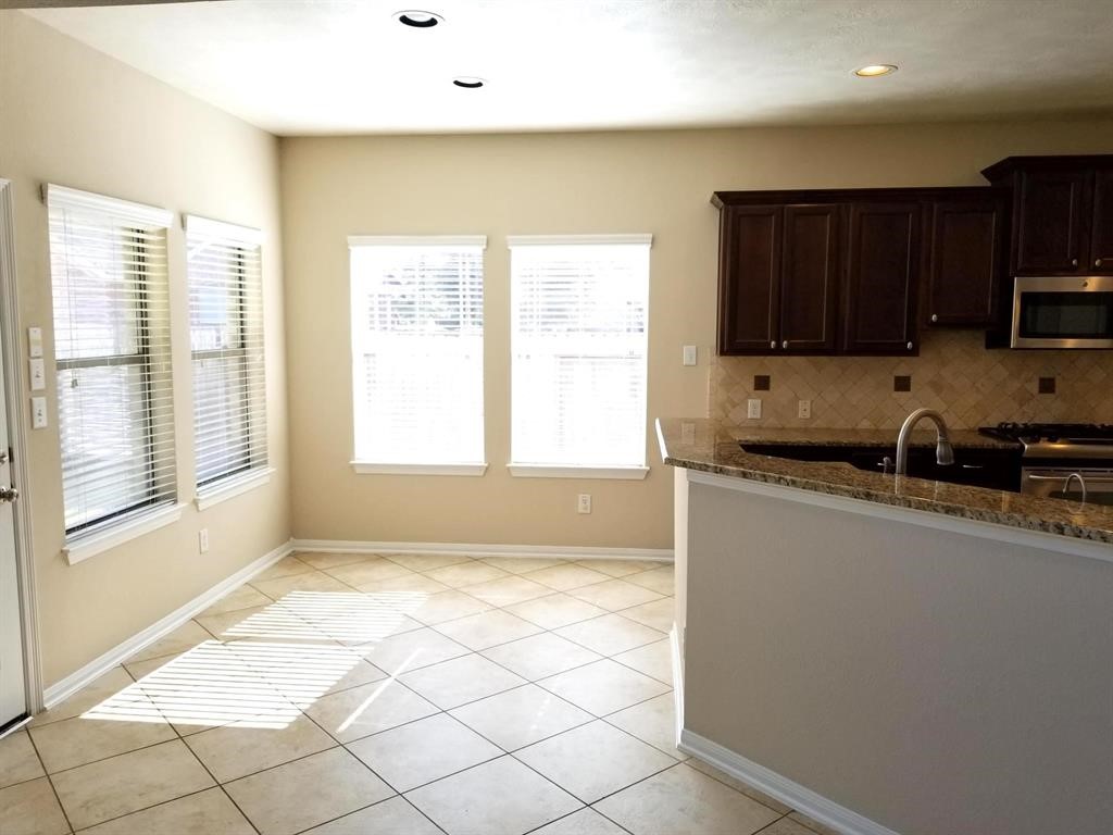 25406 Archdale Court Property Photo 15