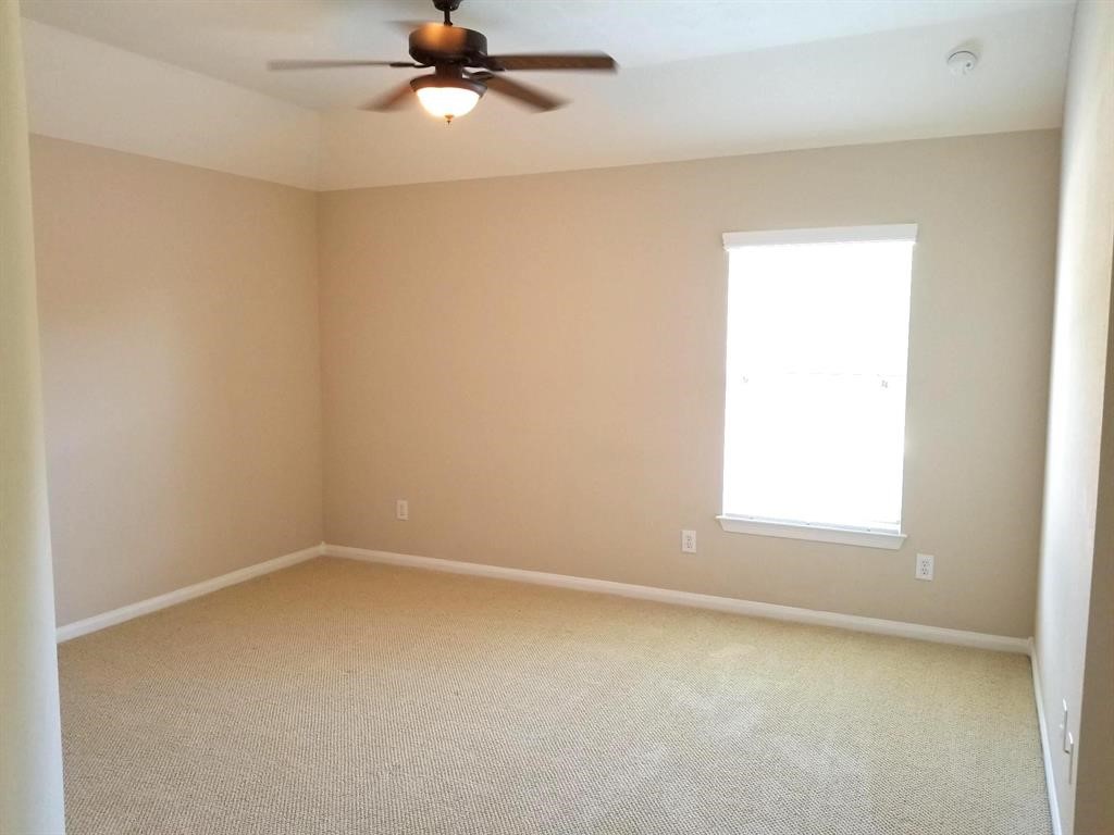 25406 Archdale Court Property Photo 24