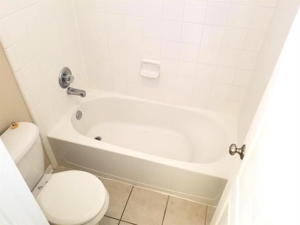 25406 Archdale Court Property Photo 25