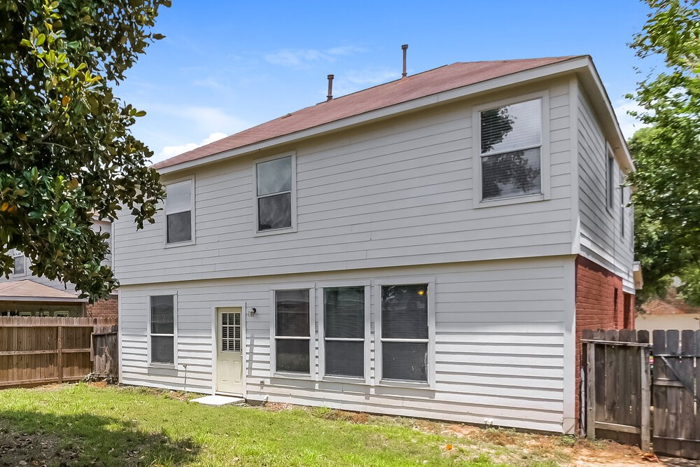 12226 Carriage Oak Circle Property Photo 17
