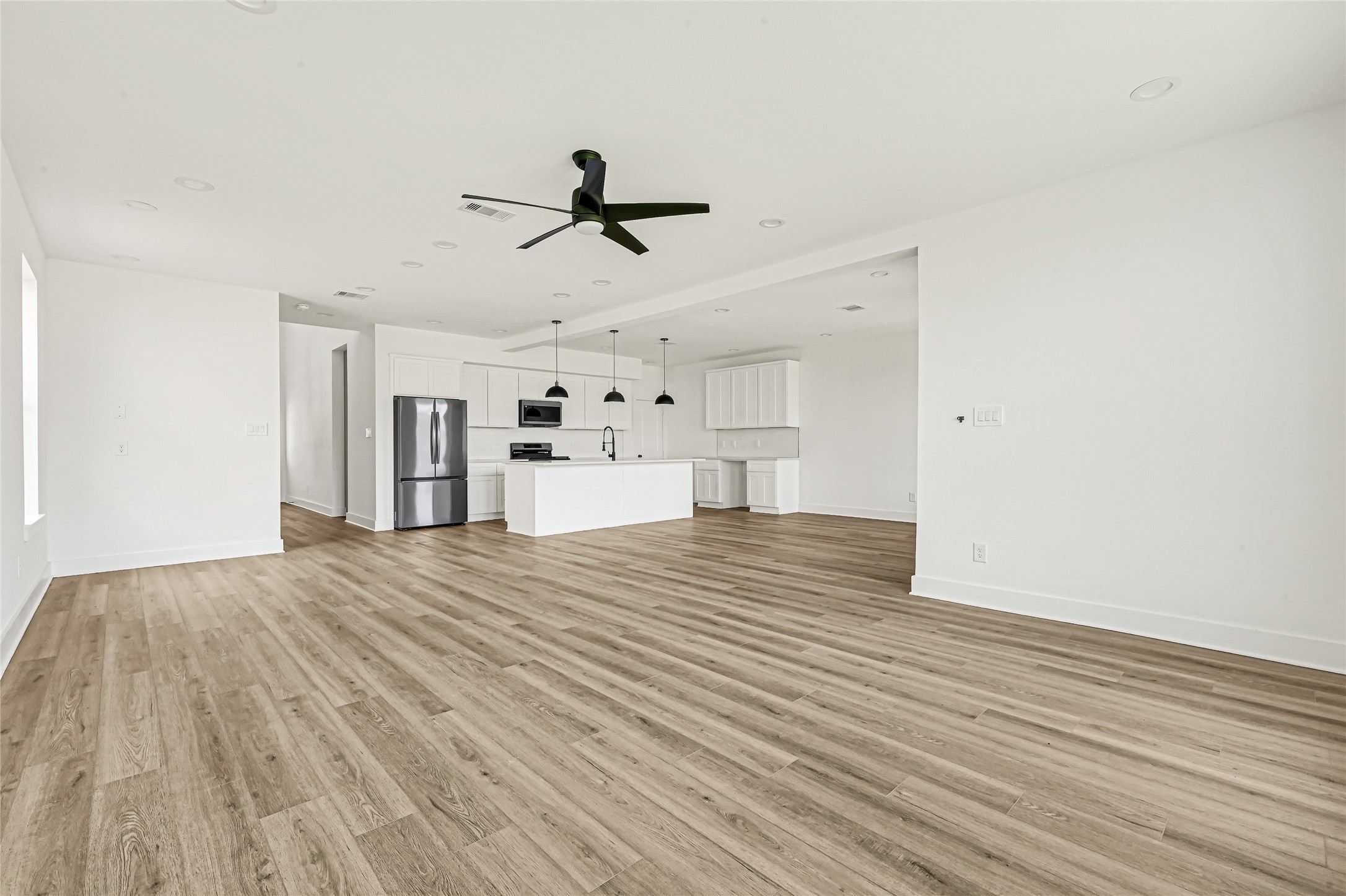 7411 Charlie Street Property Photo 17
