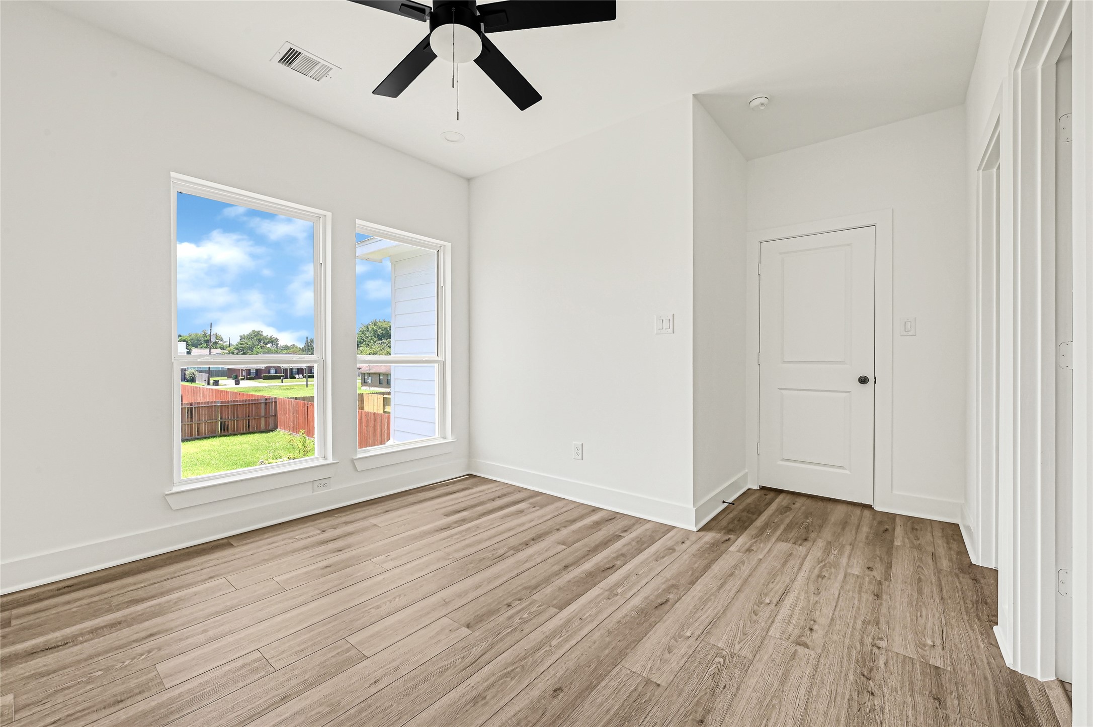 7411 Charlie Street Property Photo 23