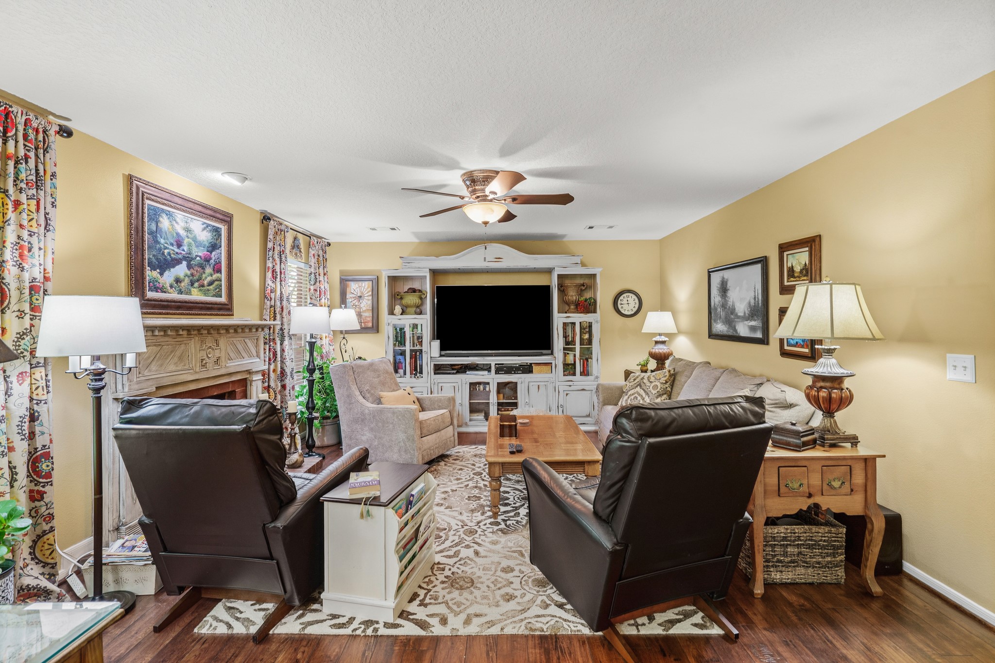 20327 Apache Lake Drive Property Photo 15