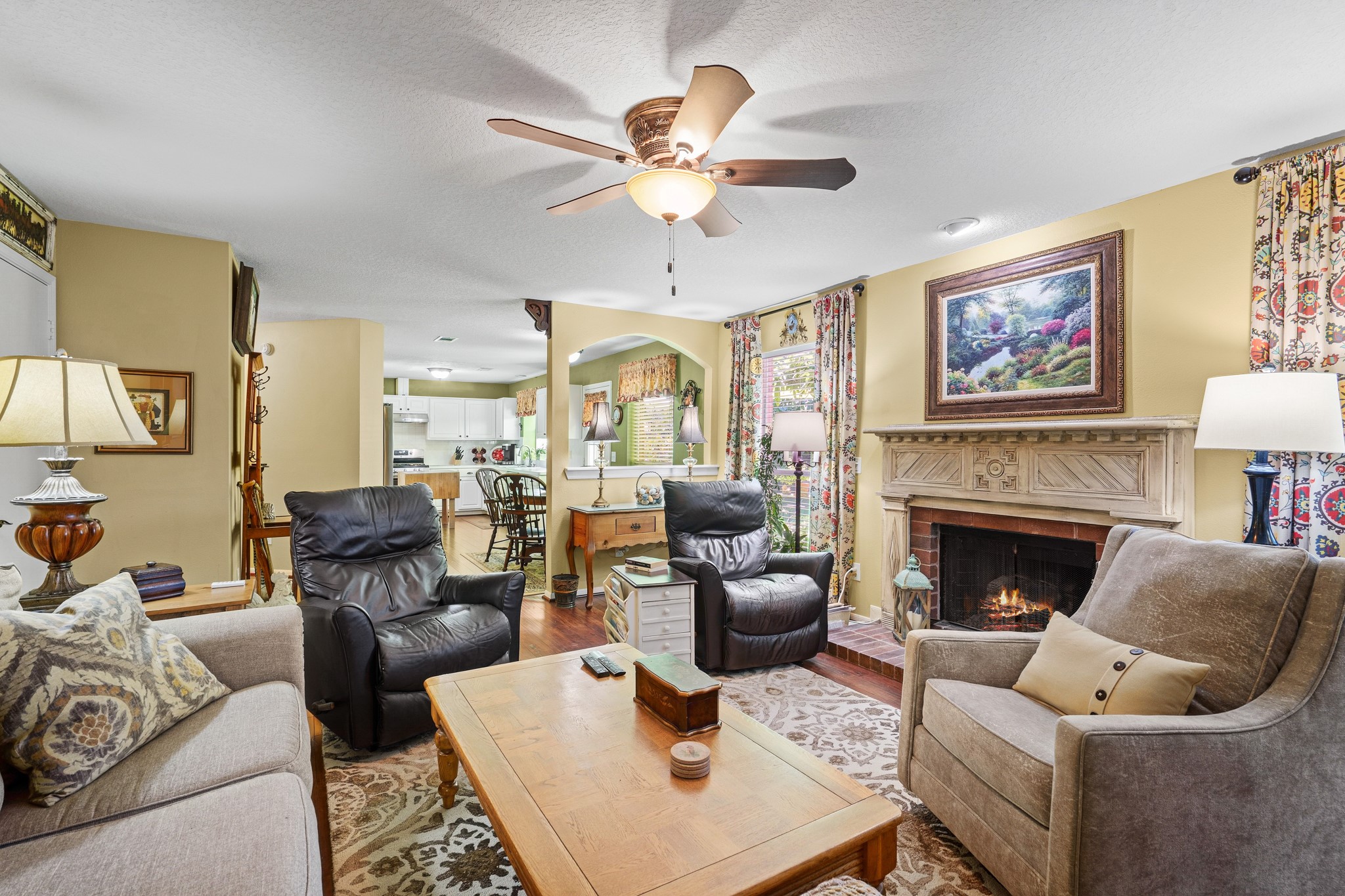20327 Apache Lake Drive Property Photo 17