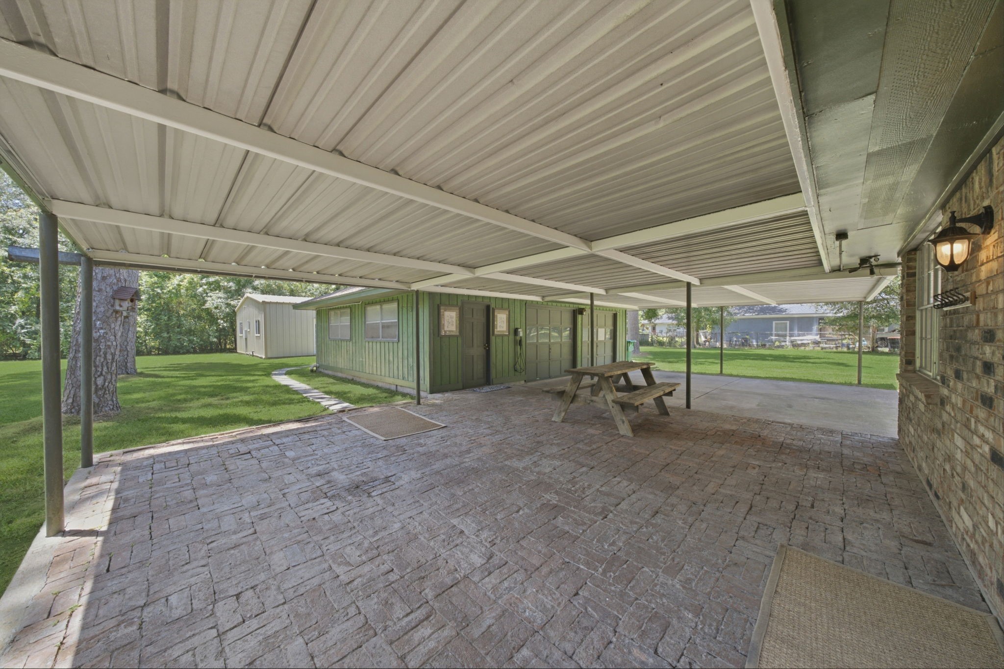 11619 Advance Drive Property Photo 19