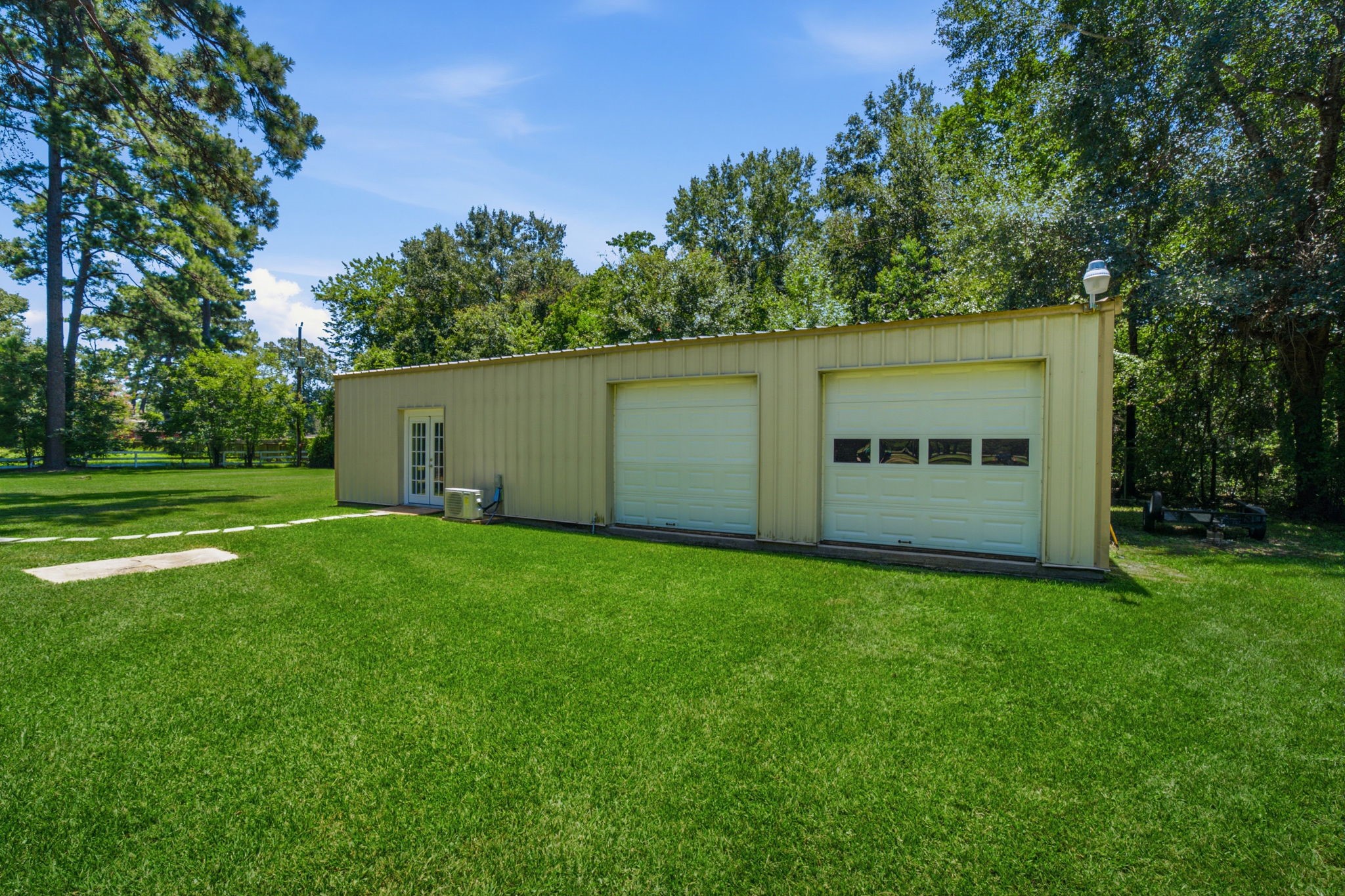 11619 Advance Drive Property Photo 23