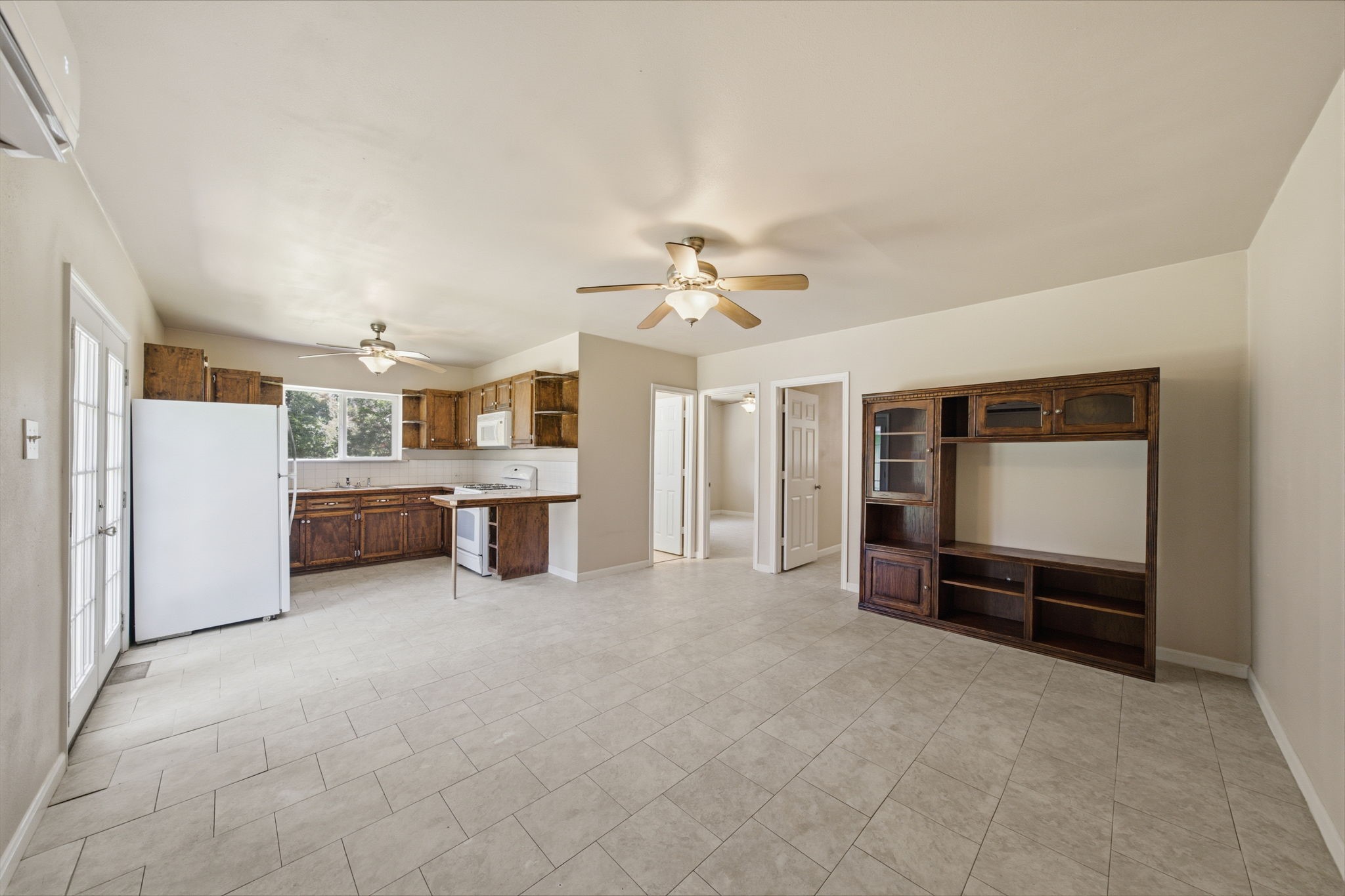 11619 Advance Drive Property Photo 25