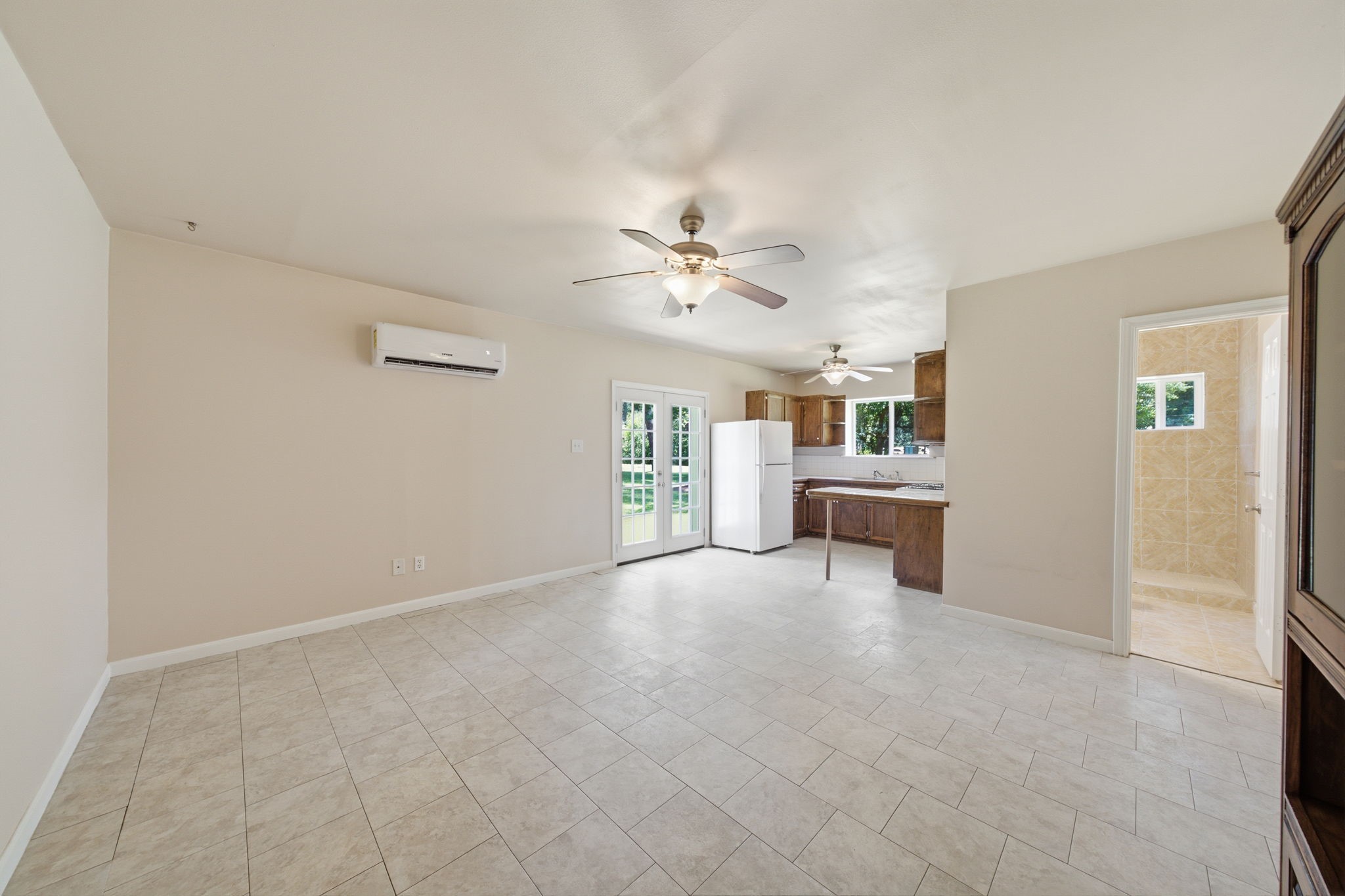 11619 Advance Drive Property Photo 26
