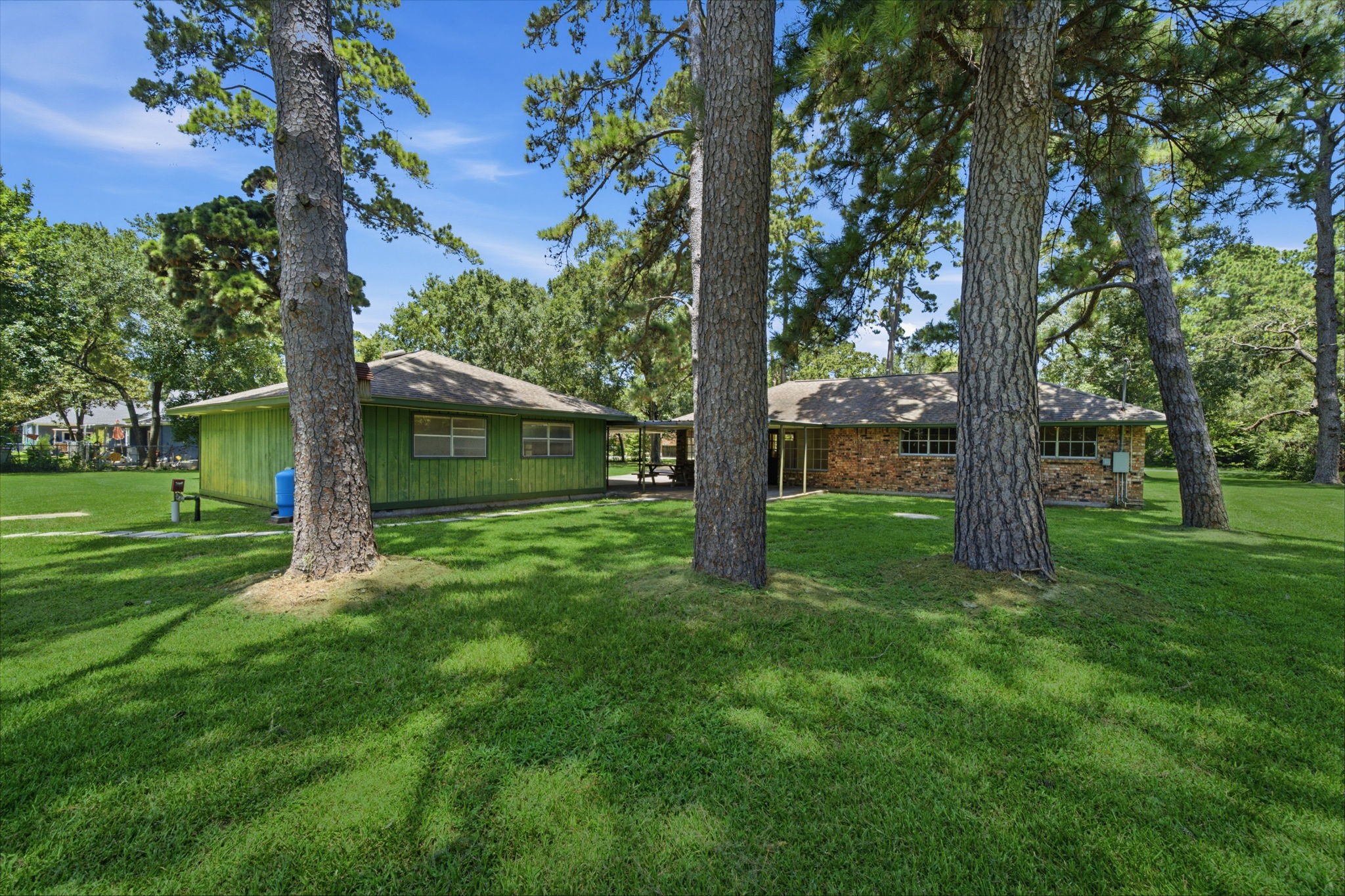 11619 Advance Drive Property Photo 35