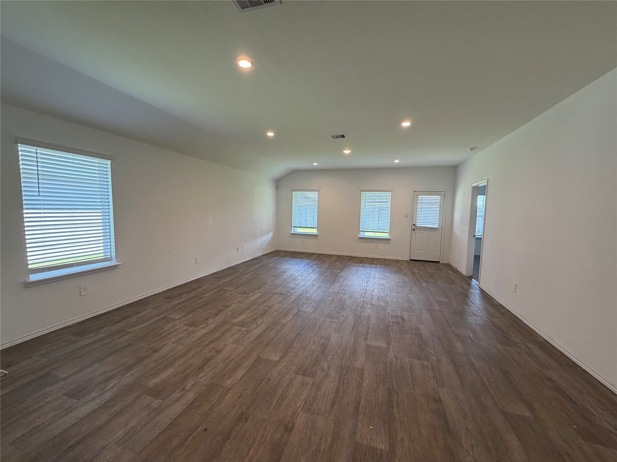 7419 Audubon Russet Drive Property Photo 3