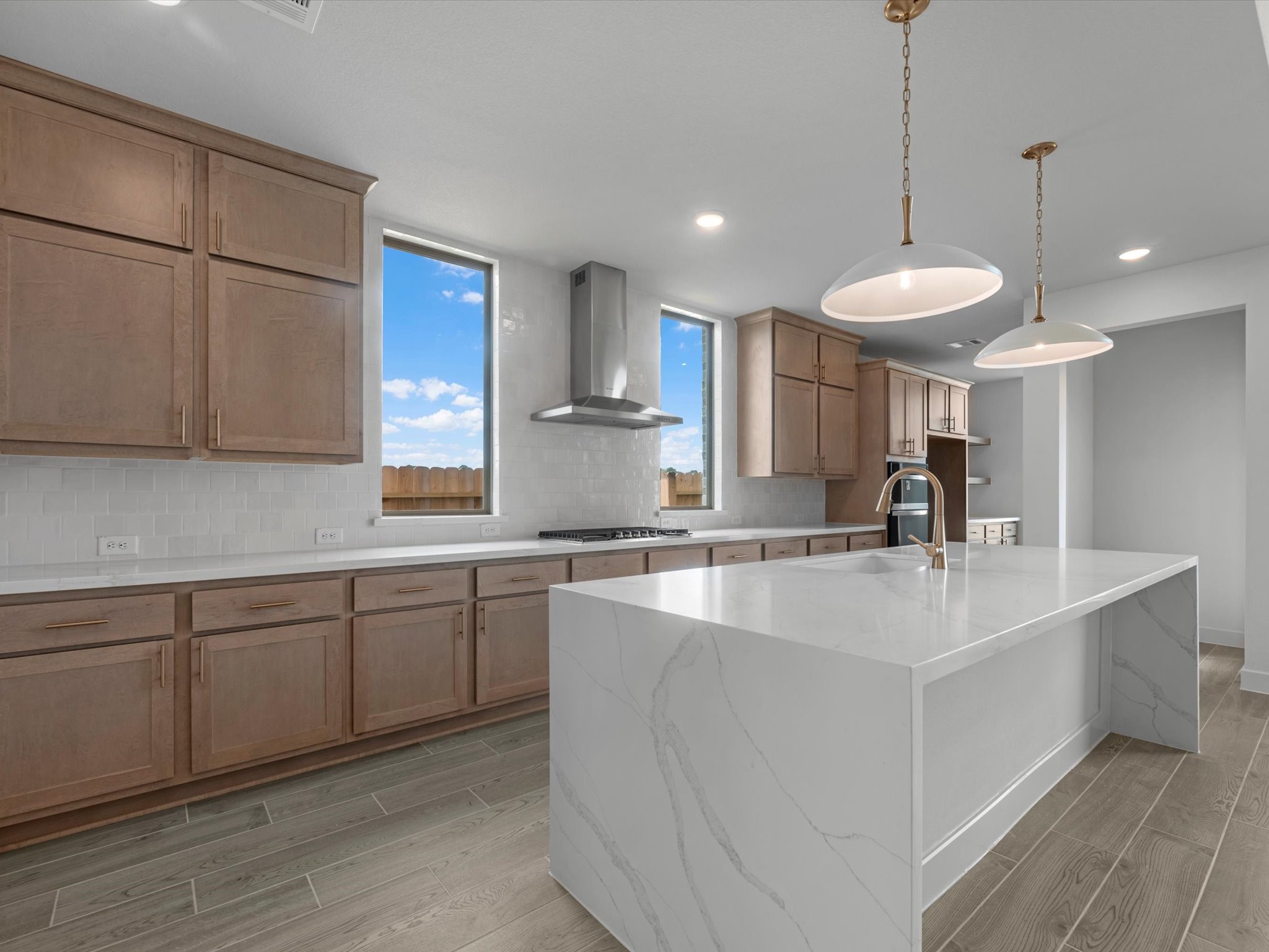 22114 Ivy Landing Street Property Photo 7