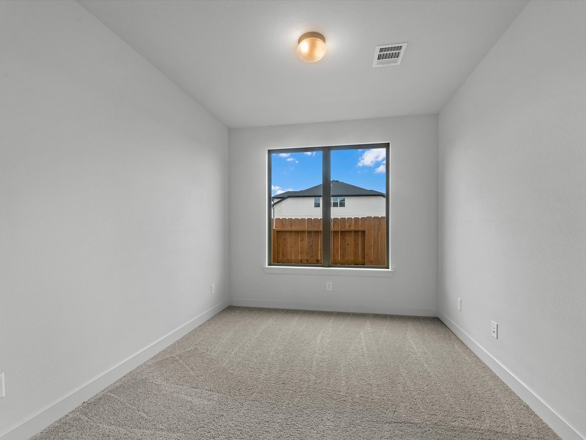 22114 Ivy Landing Street Property Photo 15