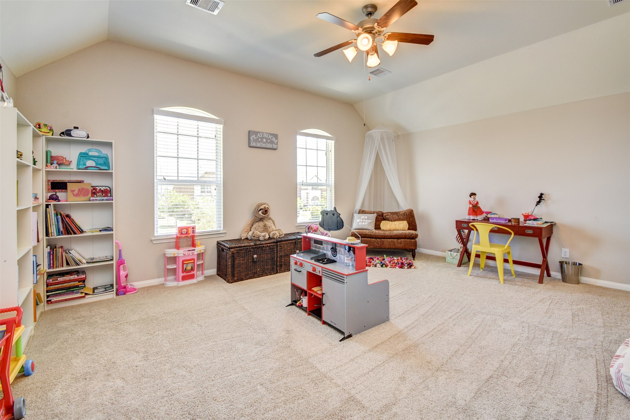 25710 Oakwood Knoll Drive Property Photo 33