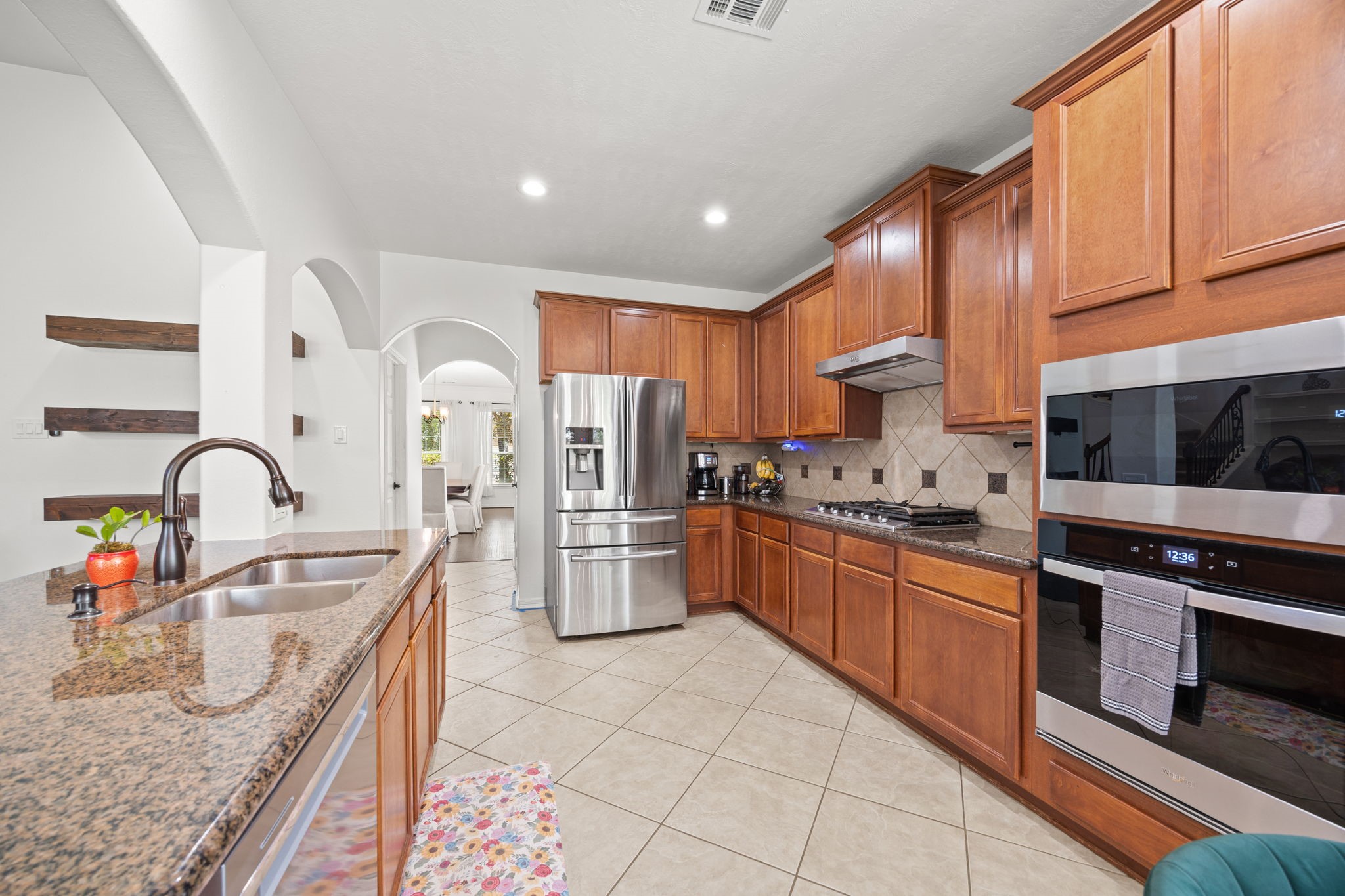 10919 Reston Point Drive Property Photo 7