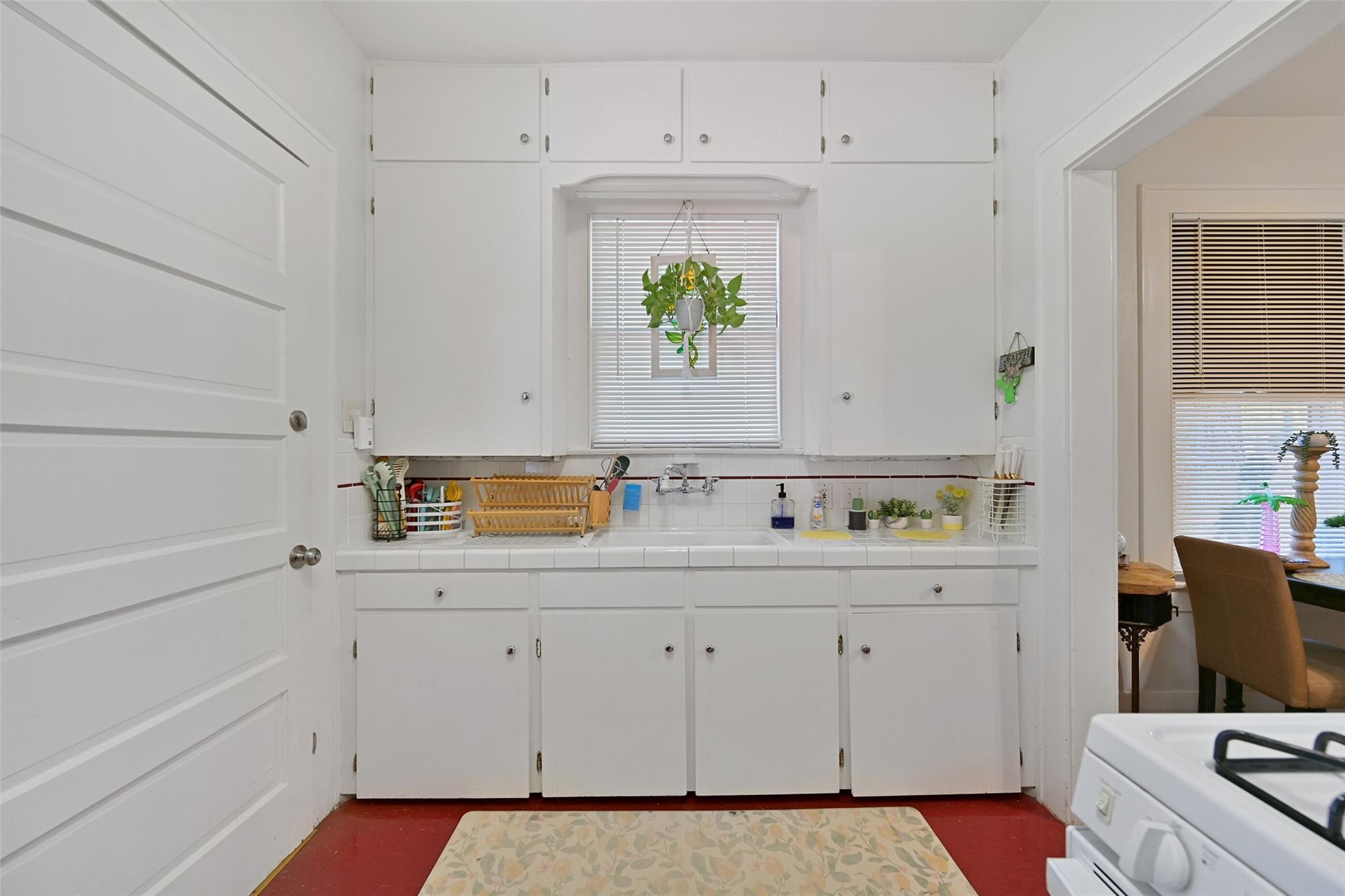 4828 Avenue Q 1/2, Galveston Tx 77551 Property Photo 7