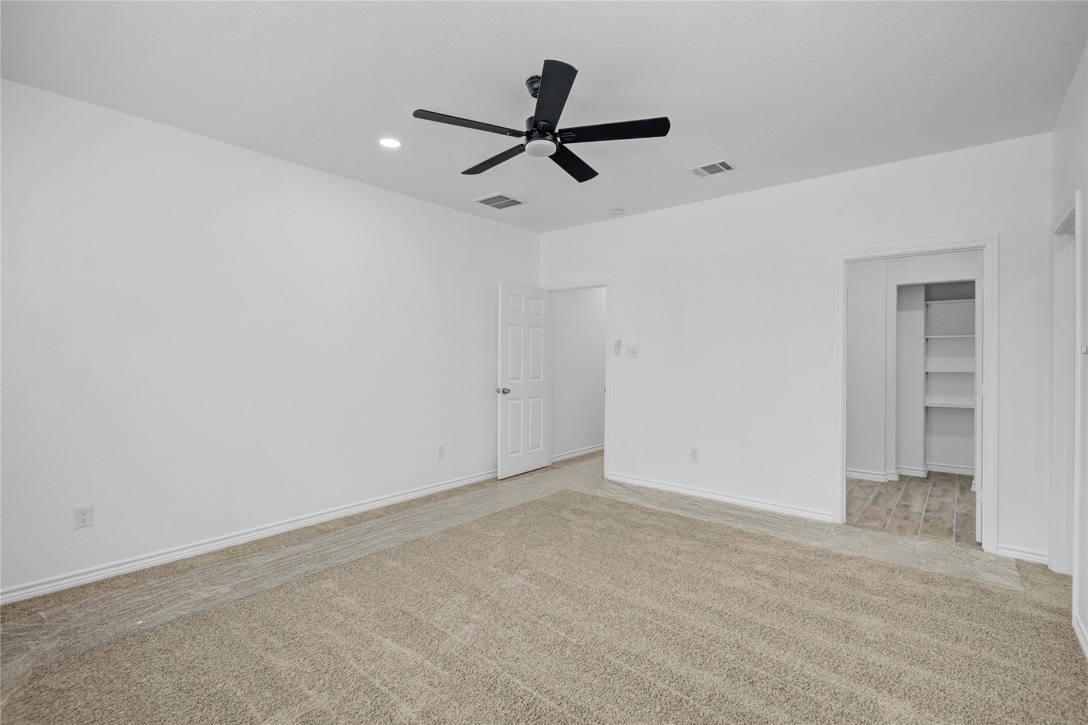 9932 Fillmore Street Property Photo 19