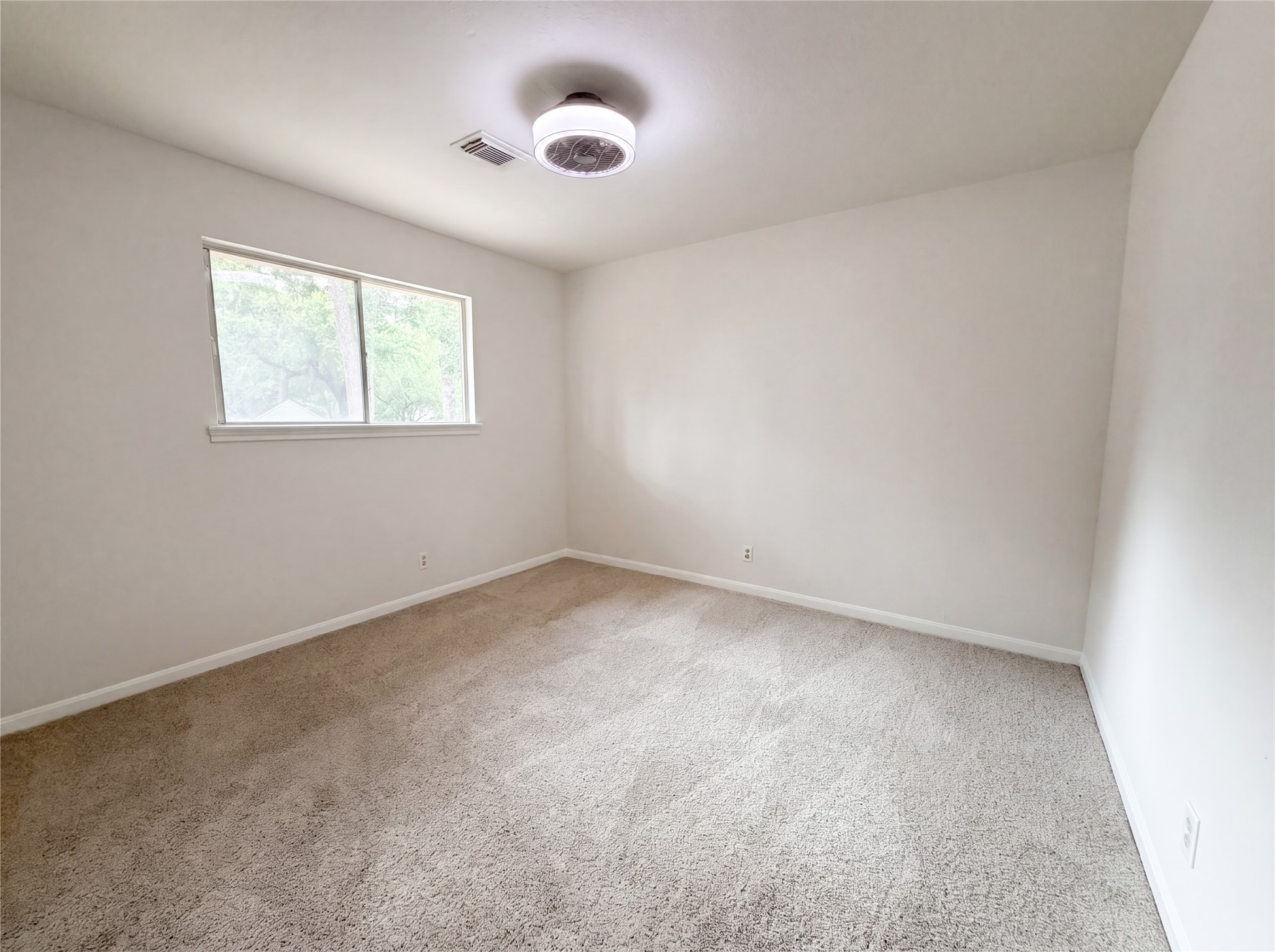 17518 Rustington Drive Property Photo 12