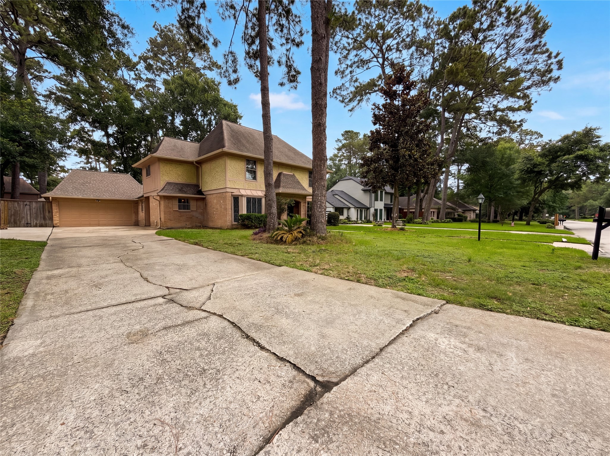 17518 Rustington Drive Property Photo 20