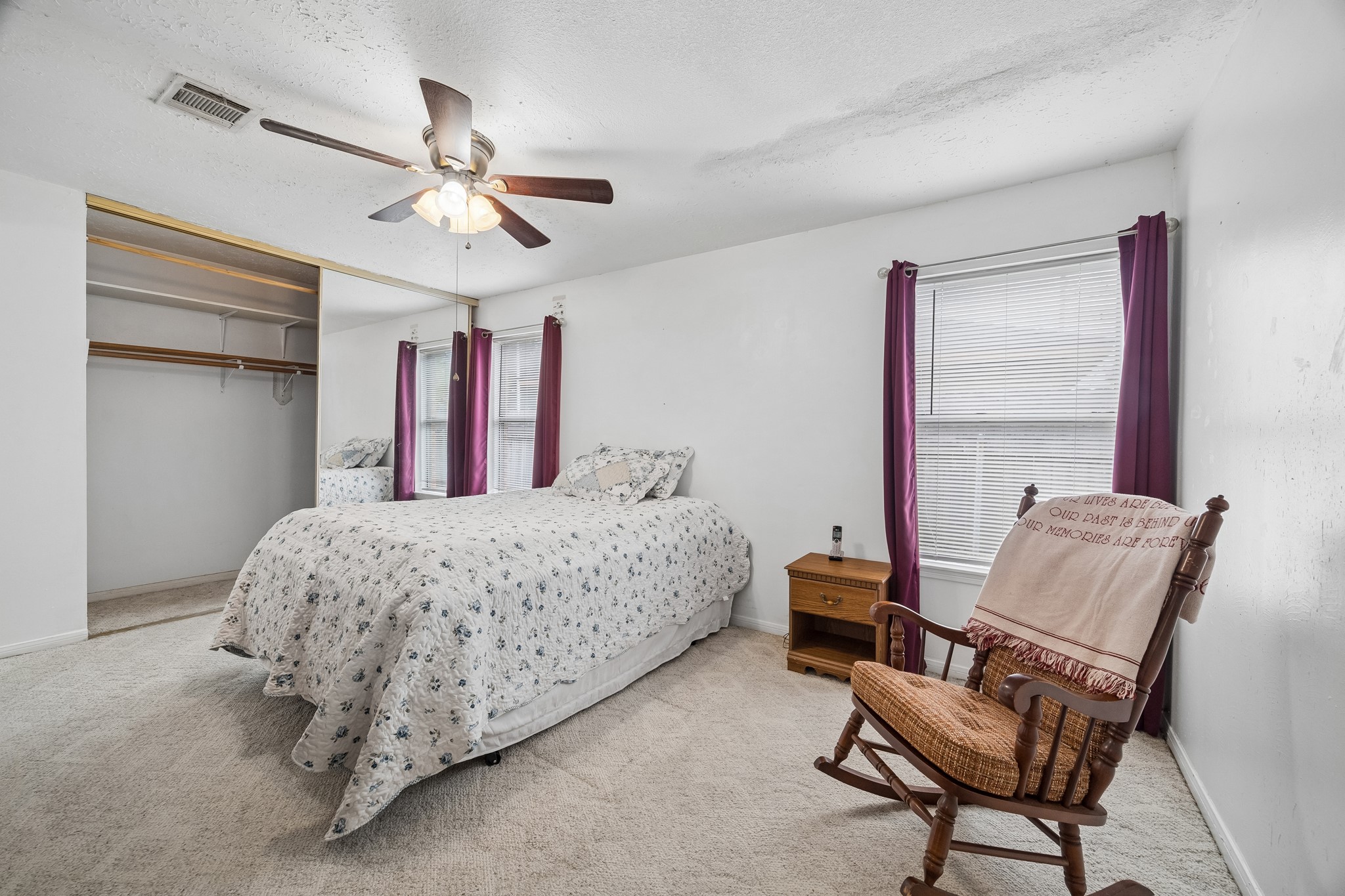2025 Hillshire Drive Property Photo 4