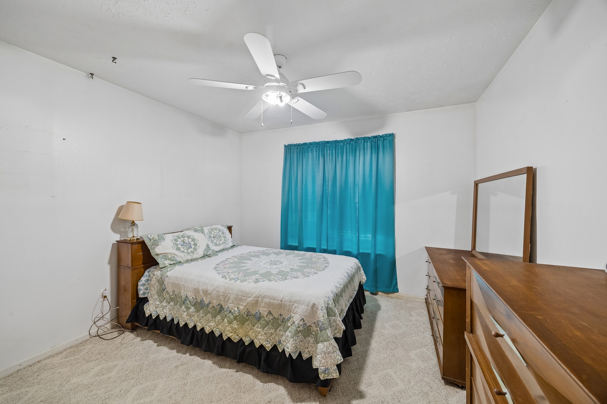 2025 Hillshire Drive Property Photo 10
