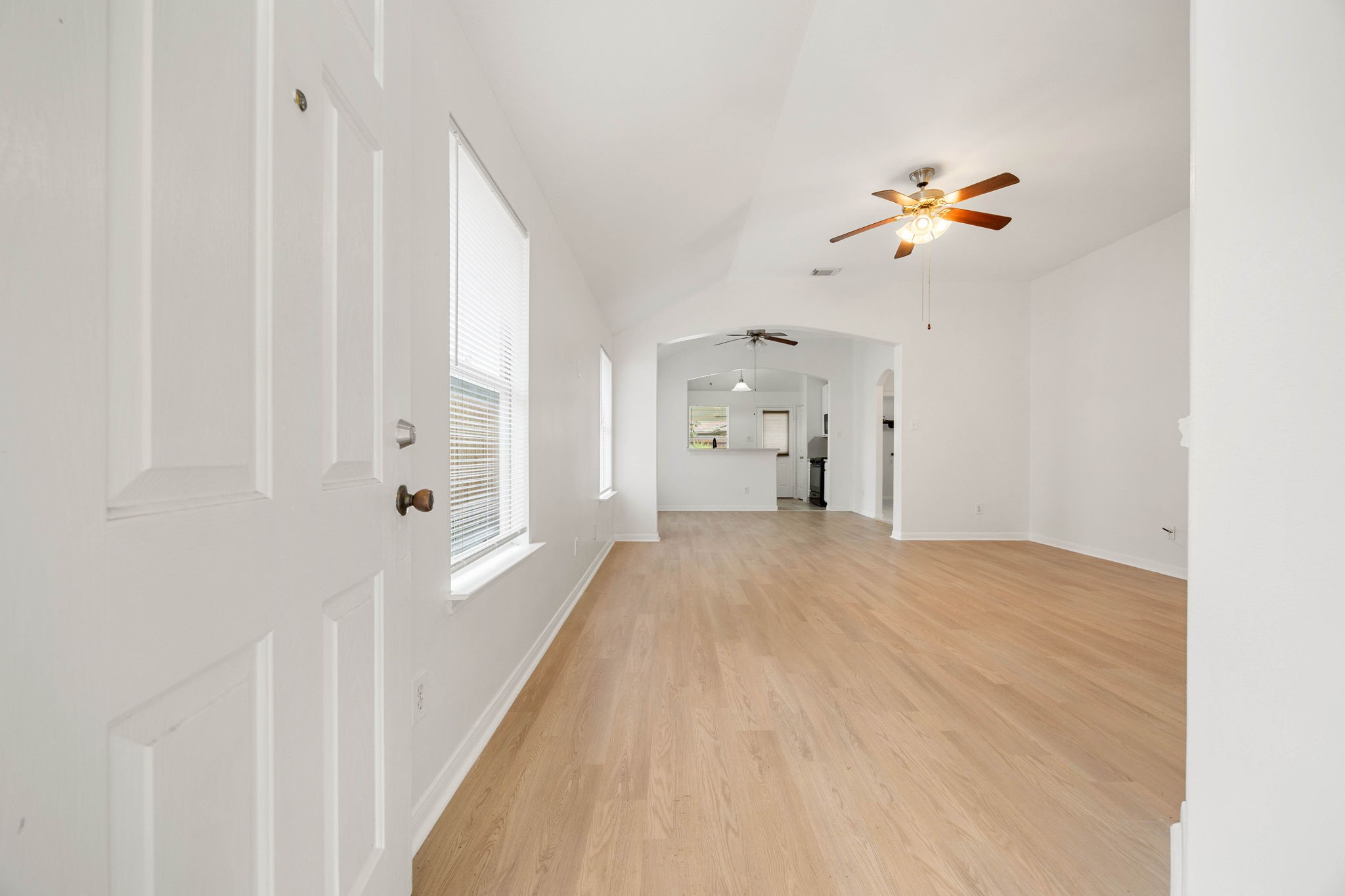 14019 Kinsbourne Court Property Photo 2