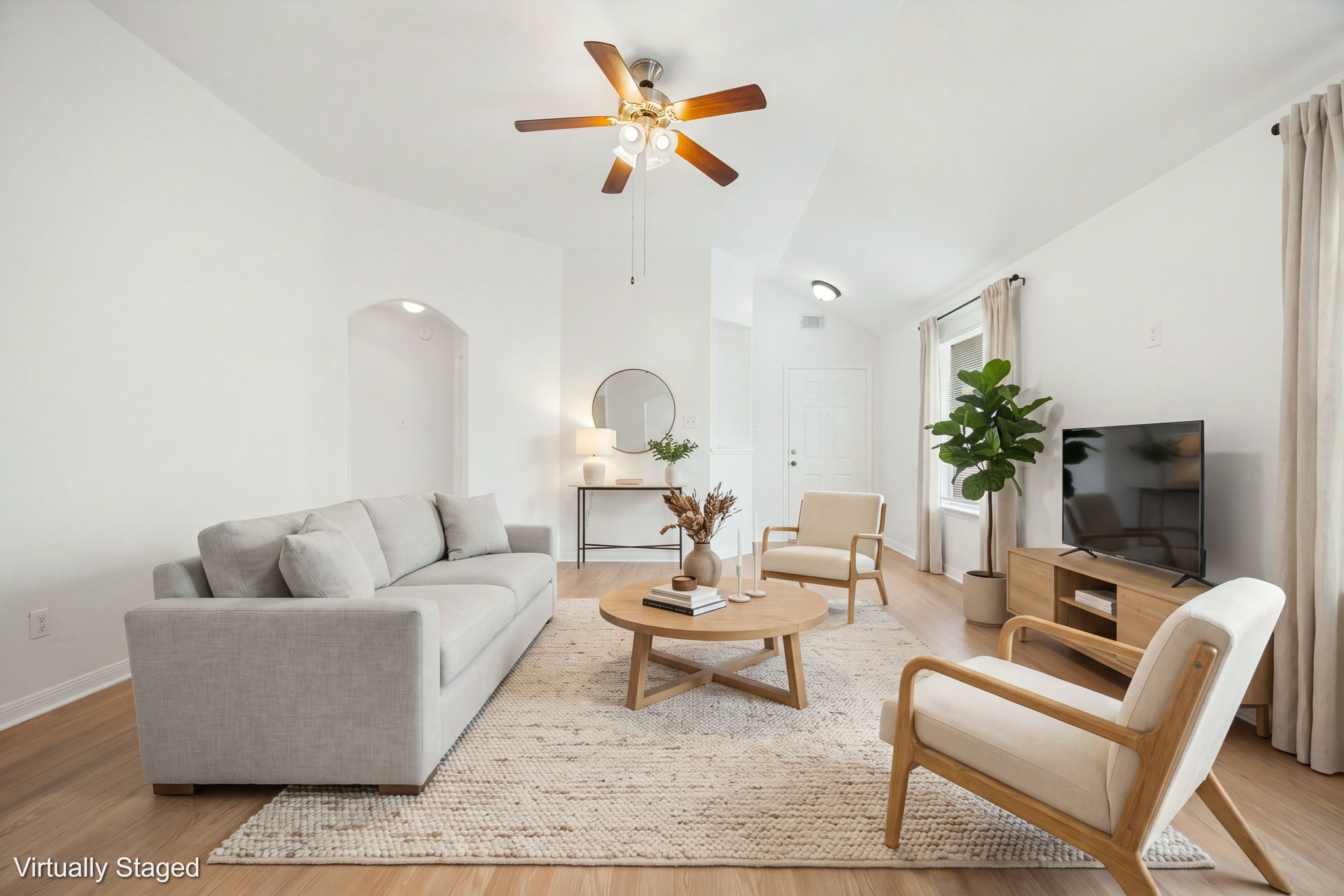 14019 Kinsbourne Court Property Photo 3