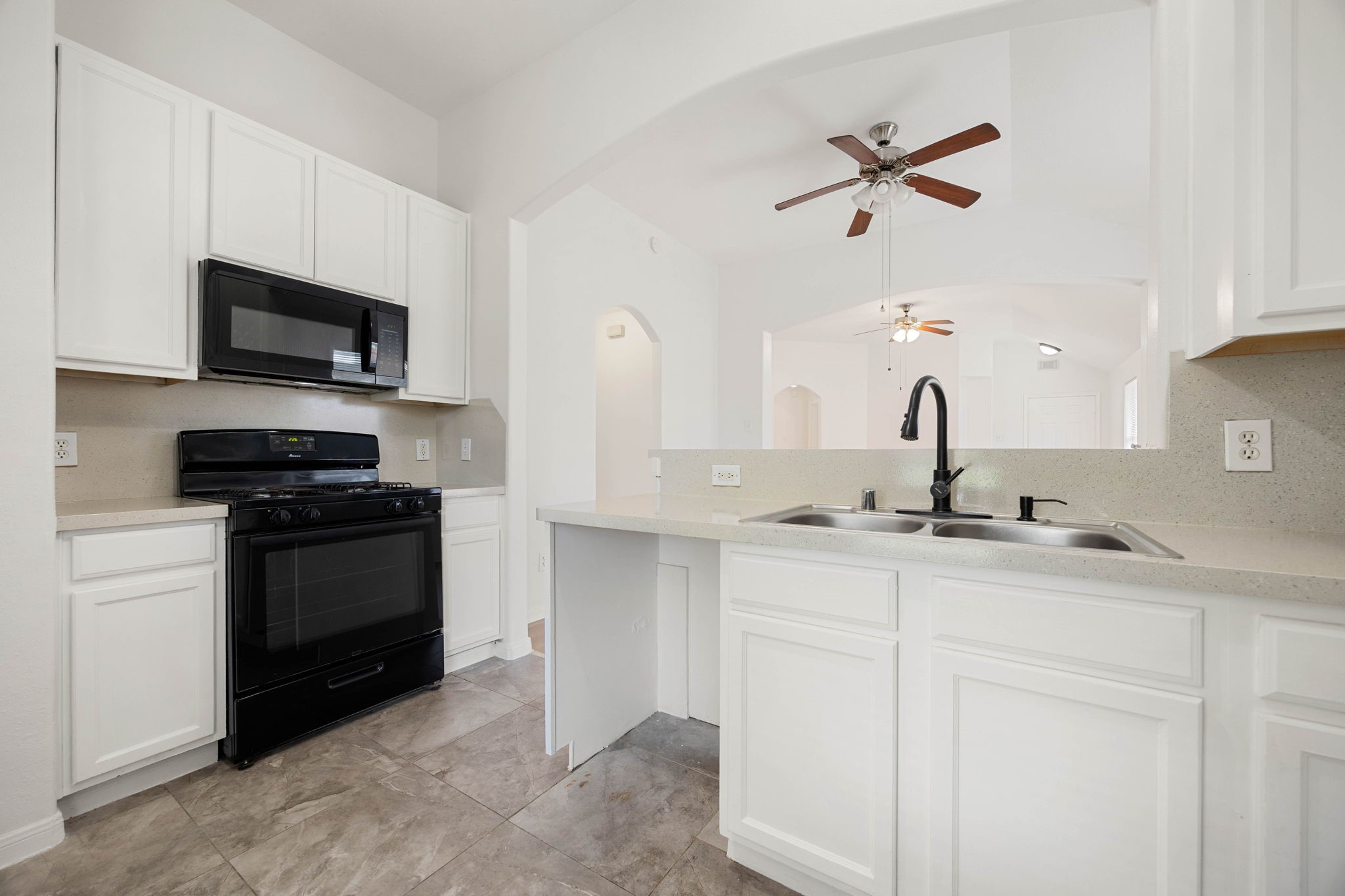 14019 Kinsbourne Court Property Photo 8