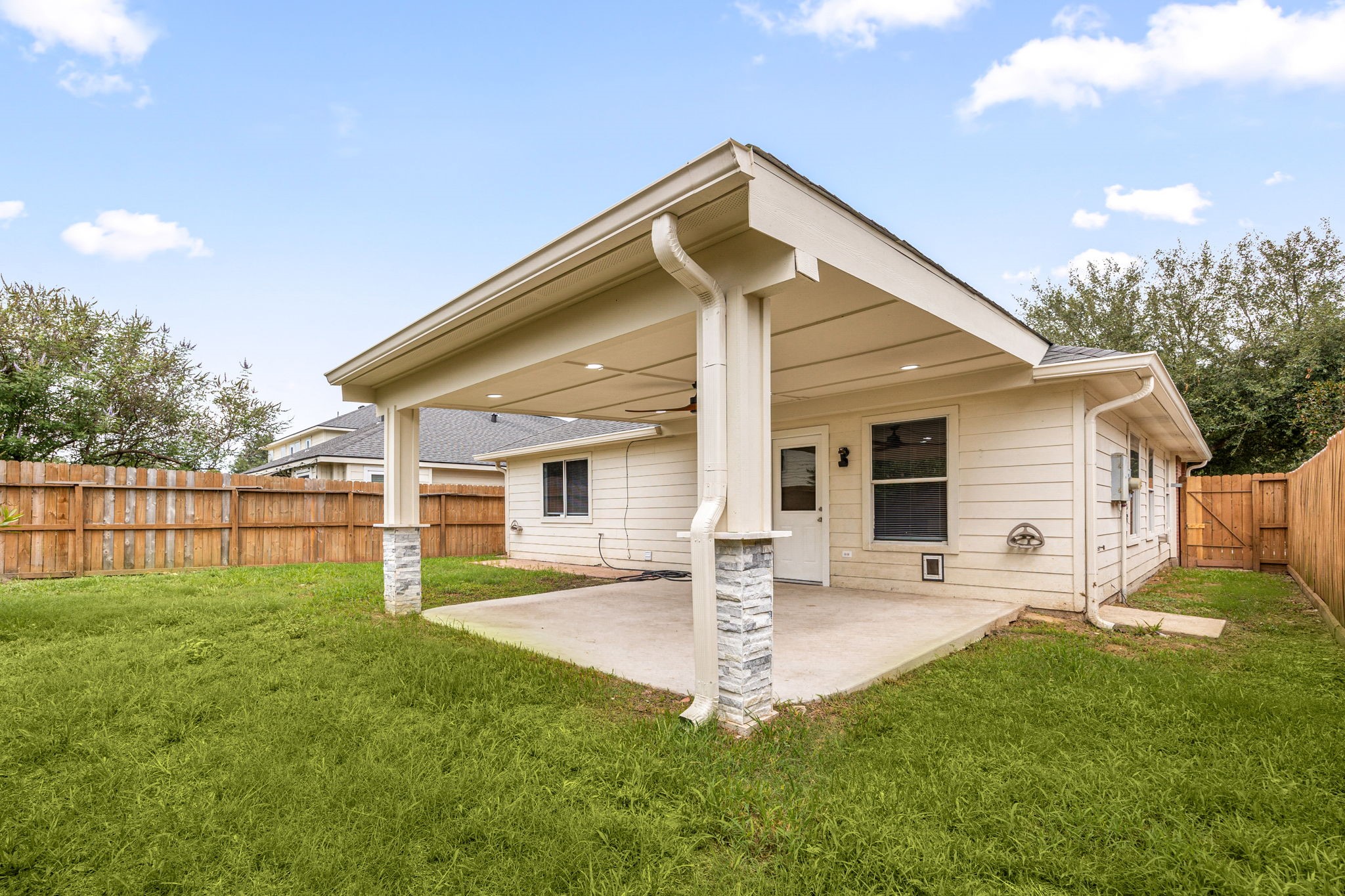 14019 Kinsbourne Court Property Photo 17