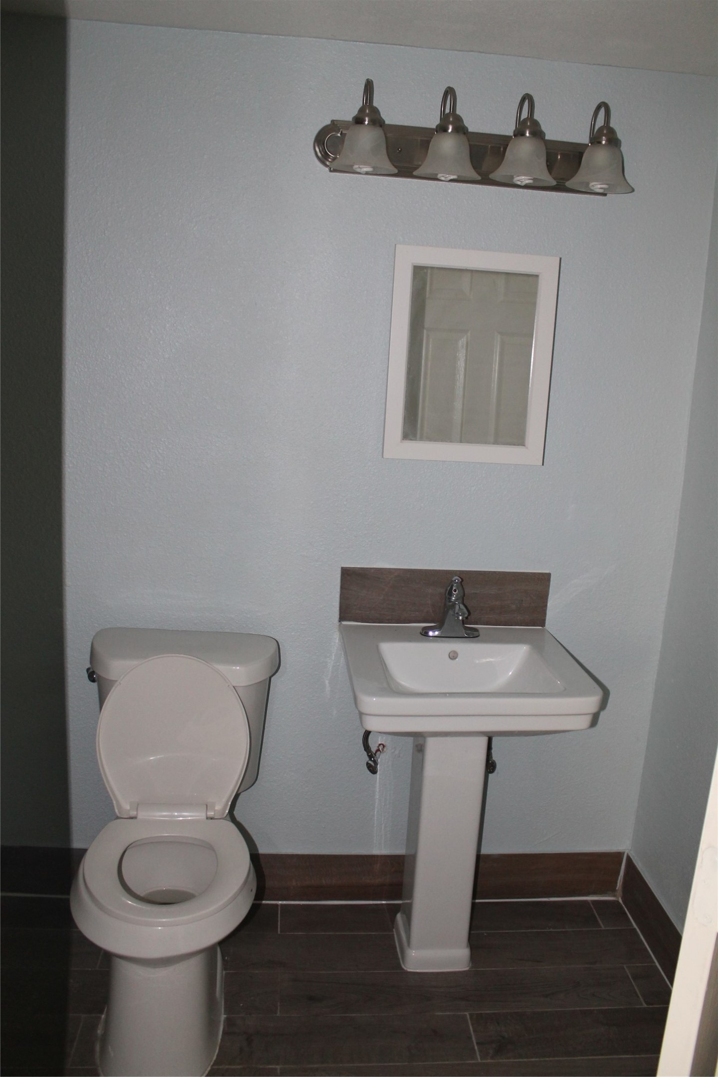 1015 30th Street 1 Property Photo 20