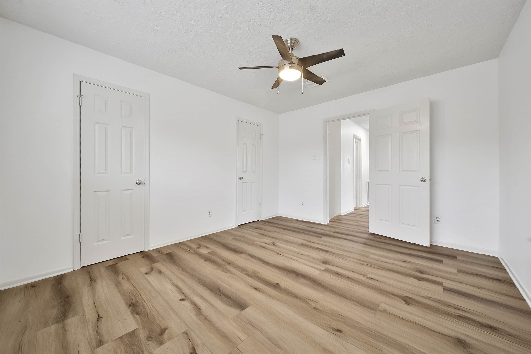 9411 Roos Road Property Photo 37