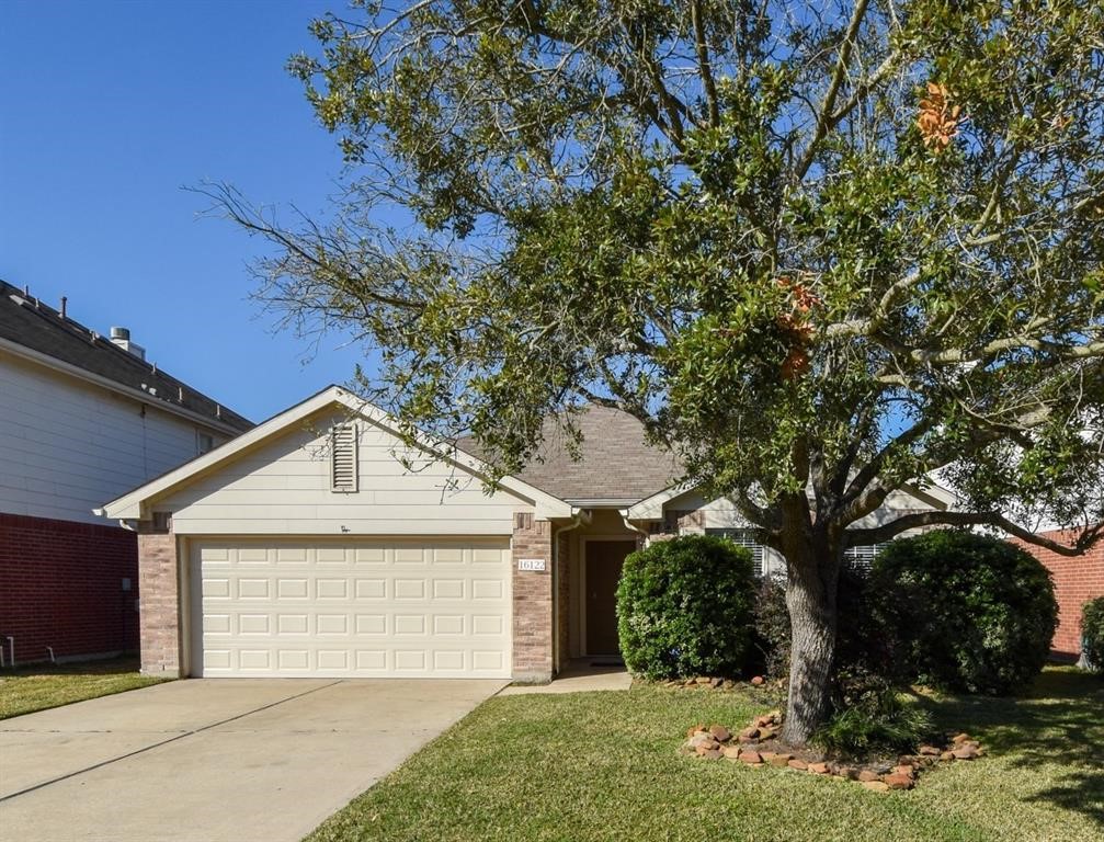 16122 Speyburn Court Property Photo 1