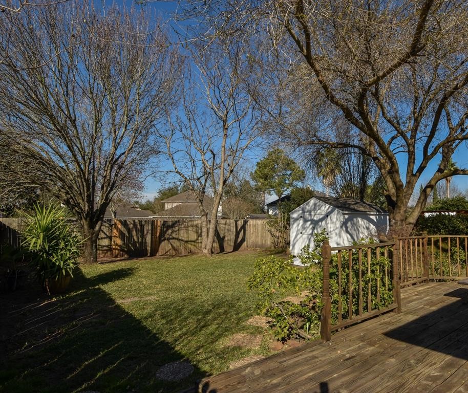16122 Speyburn Court Property Photo 14