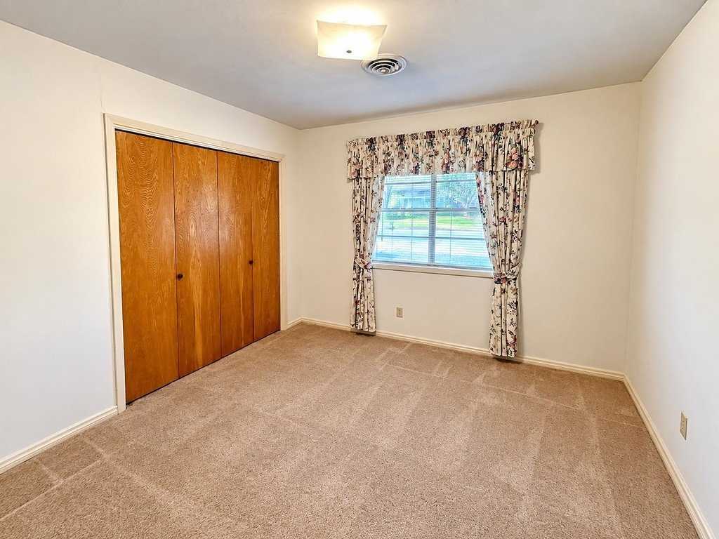 107 Franklin Street Property Photo 12